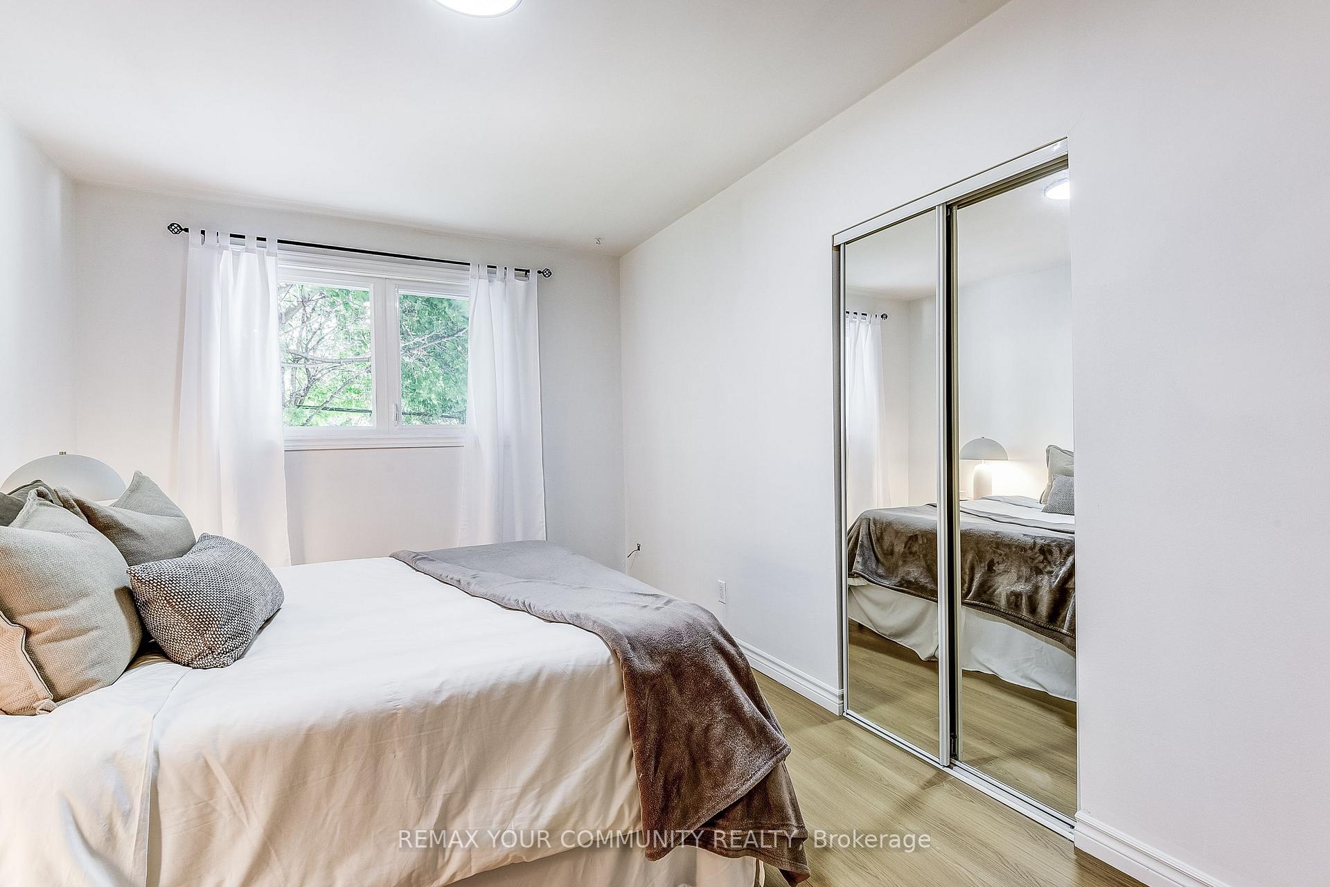 Photo 9 of 53 Glory Crescent, Scarborough, West Hill — HOMEH