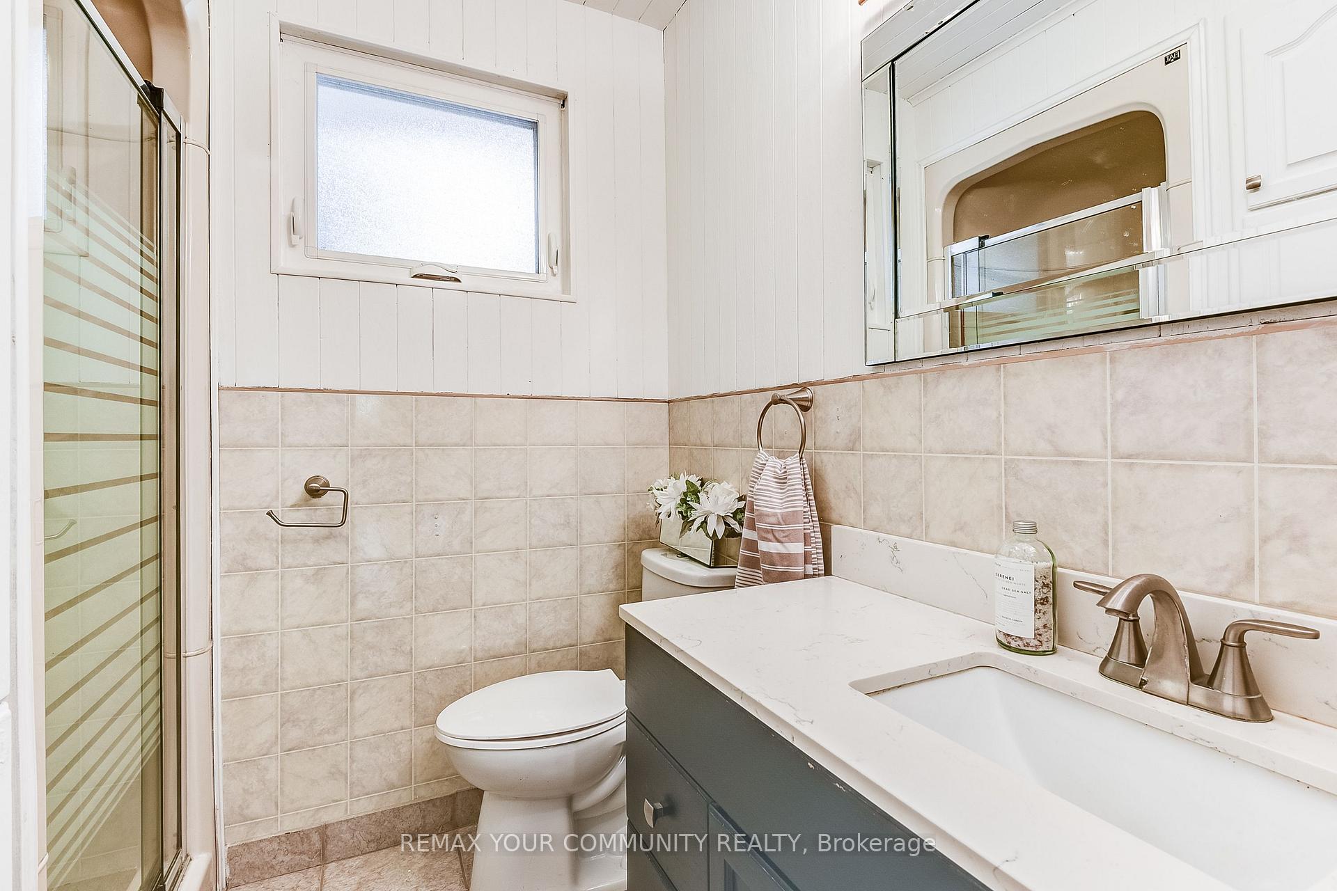 Photo 14 of 53 Glory Crescent, Scarborough, West Hill — HOMEH