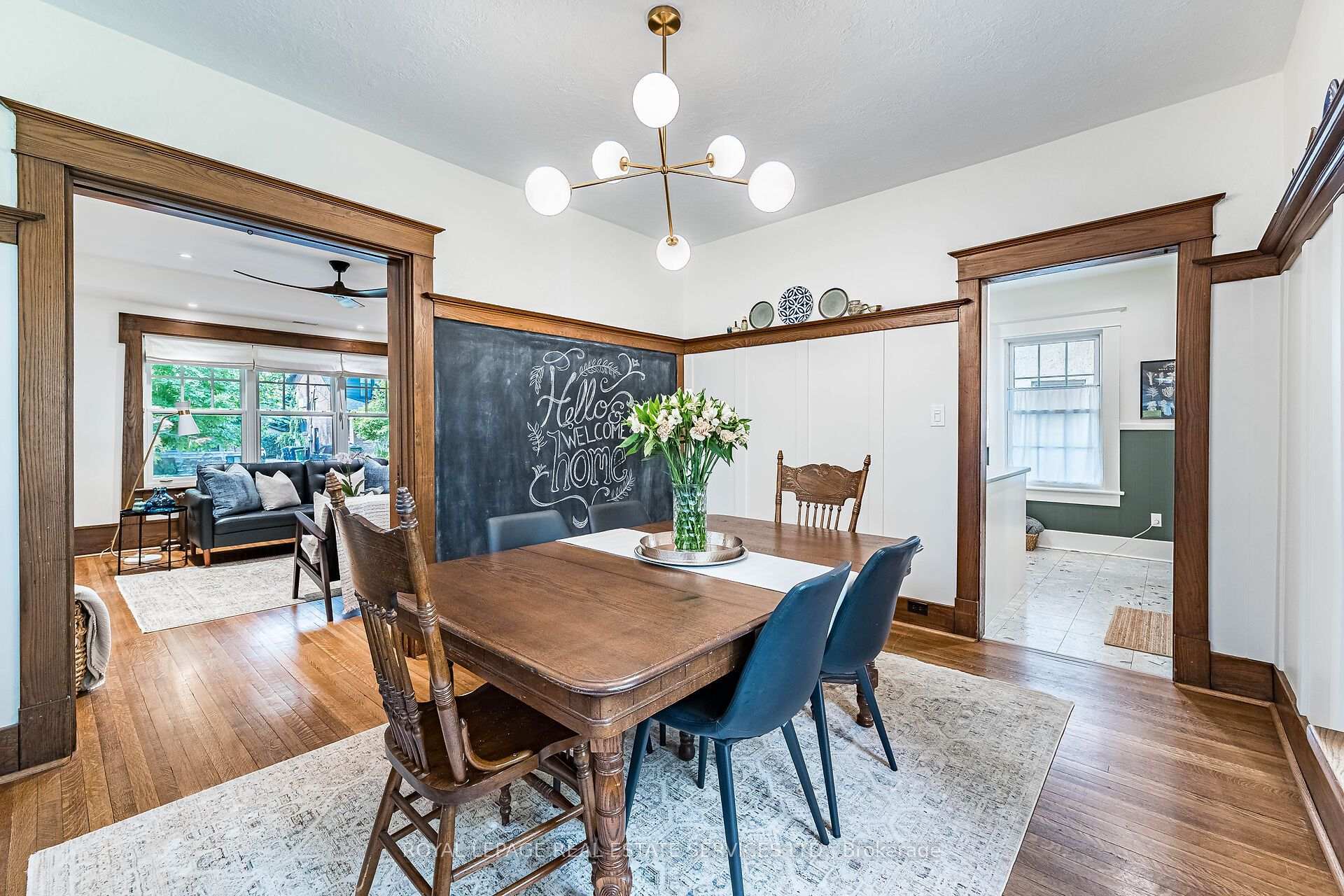 Photo 19 of 21 Eastbourne Crescent, Etobicoke, Mimico — HOMEH