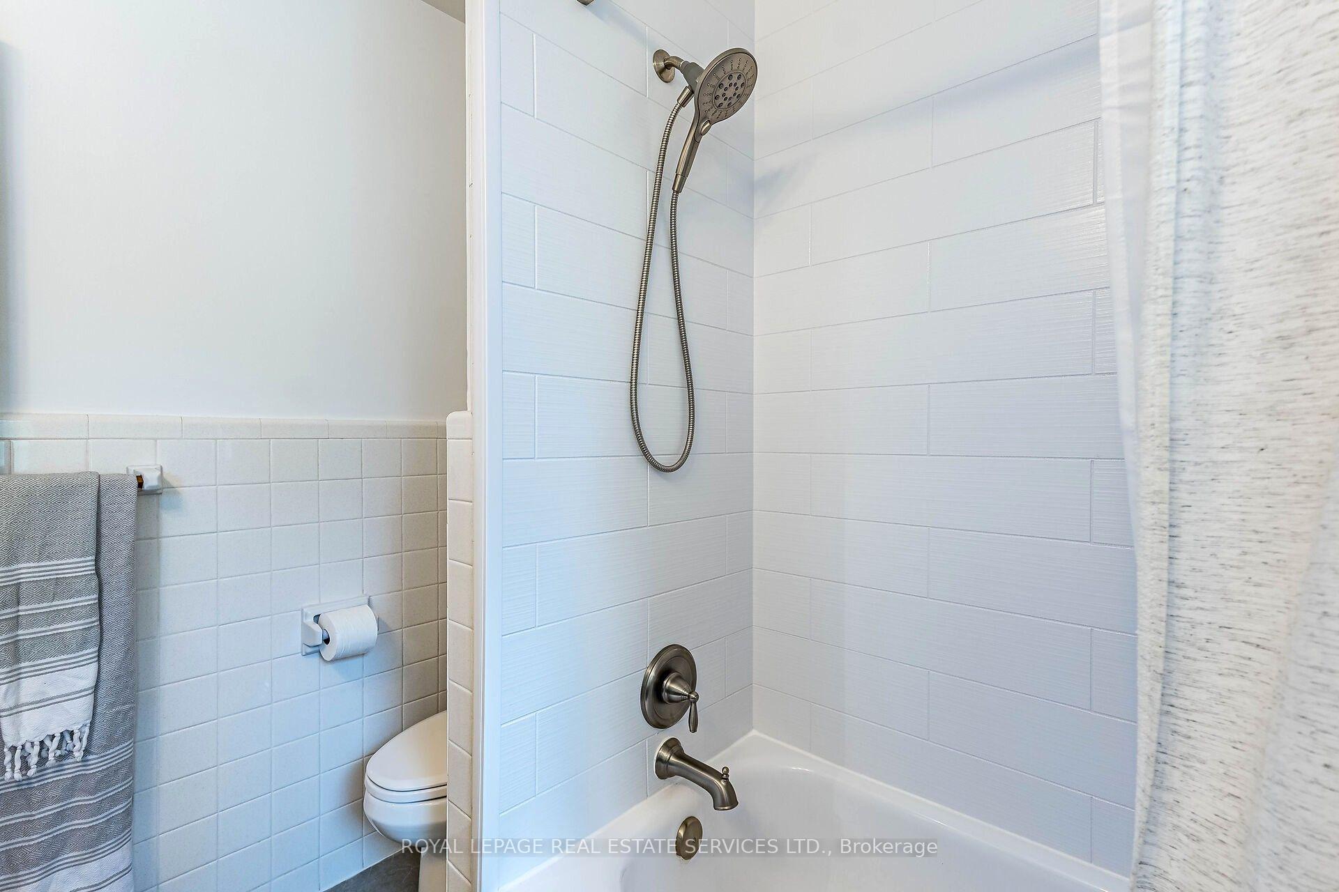 Photo 38 of 21 Eastbourne Crescent, Etobicoke, Mimico — HOMEH