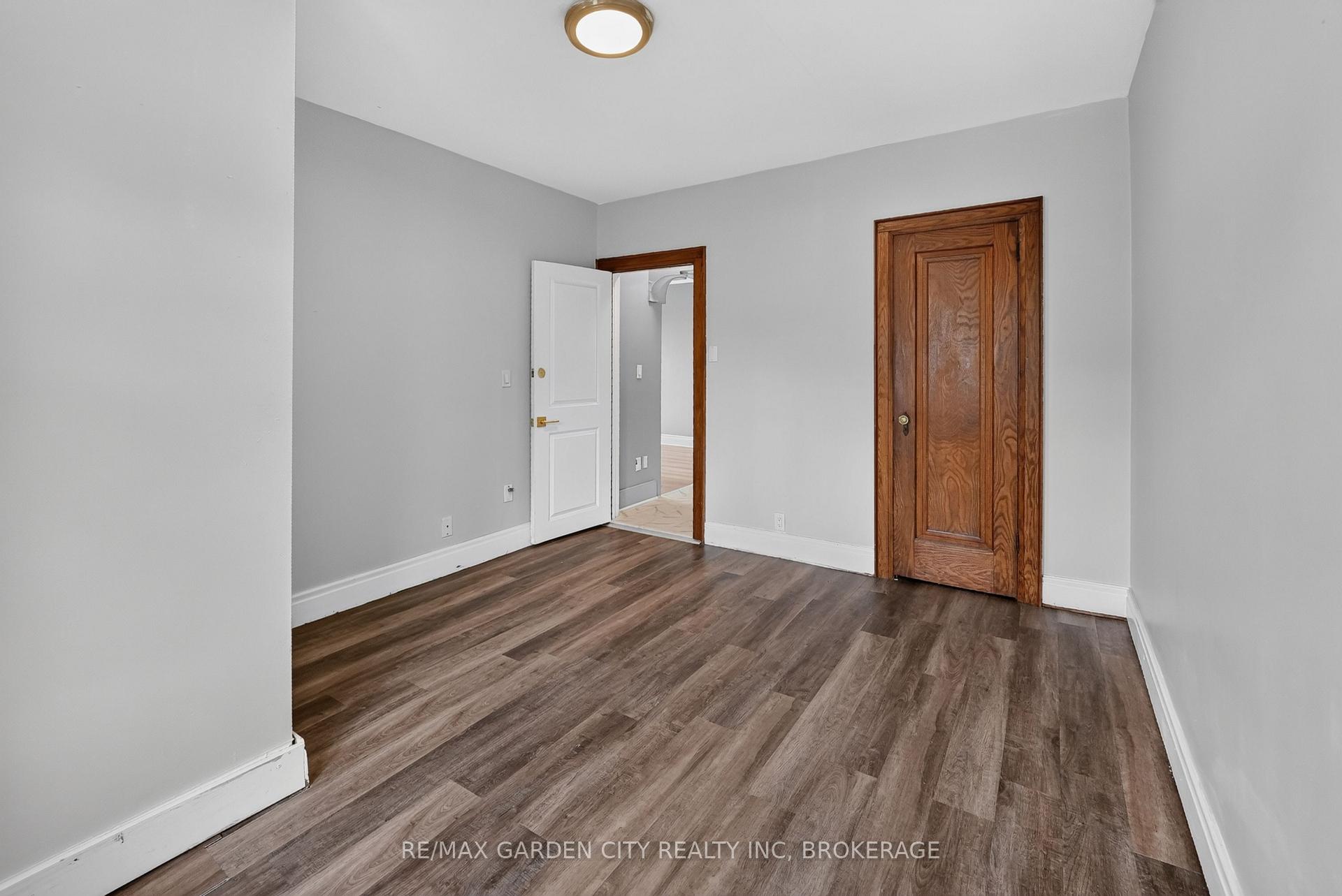 Photo 12 of 74 Wiley Street, St. Catharines, Downtown — HOMEH