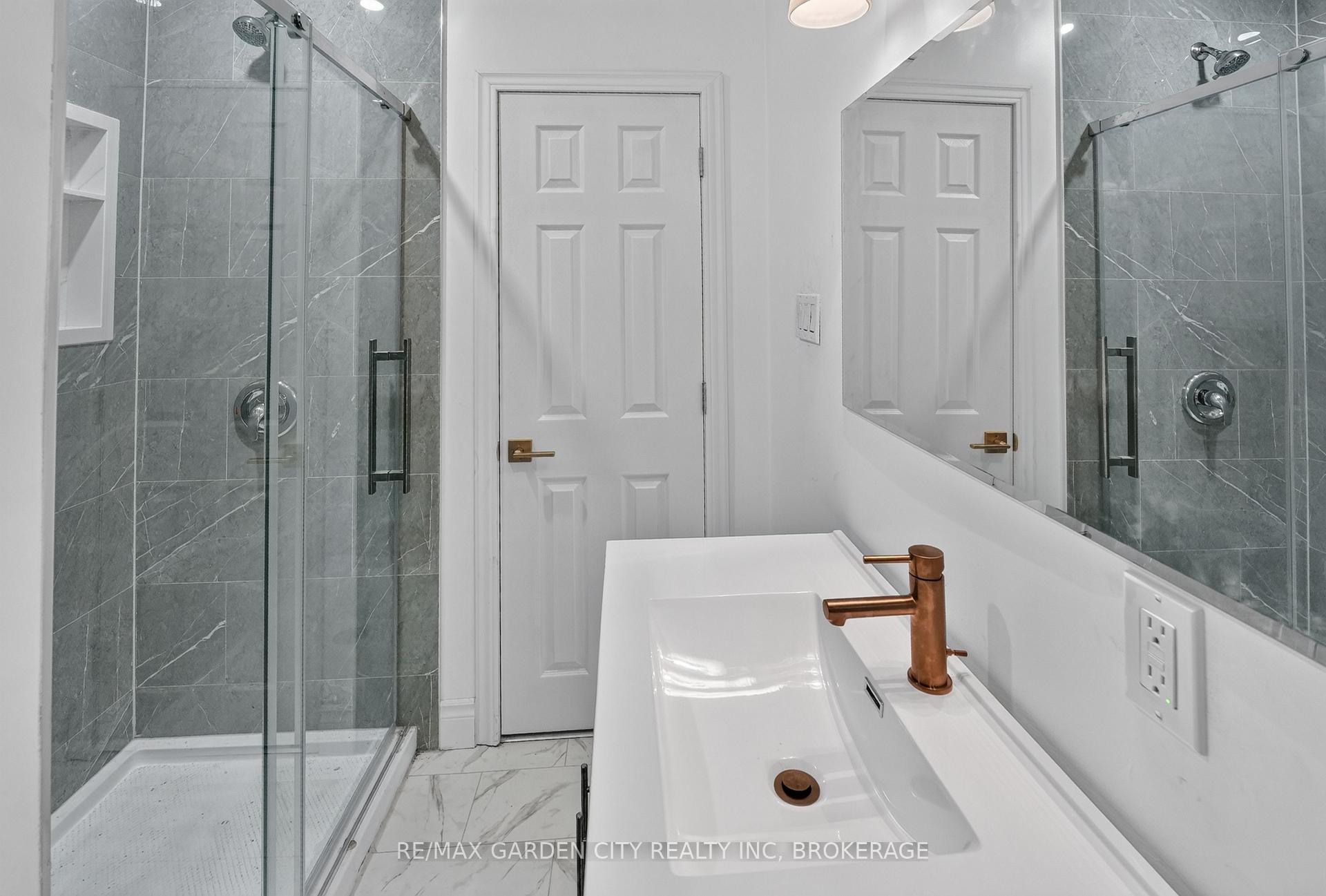 Photo 15 of 74 Wiley Street, St. Catharines, Downtown — HOMEH