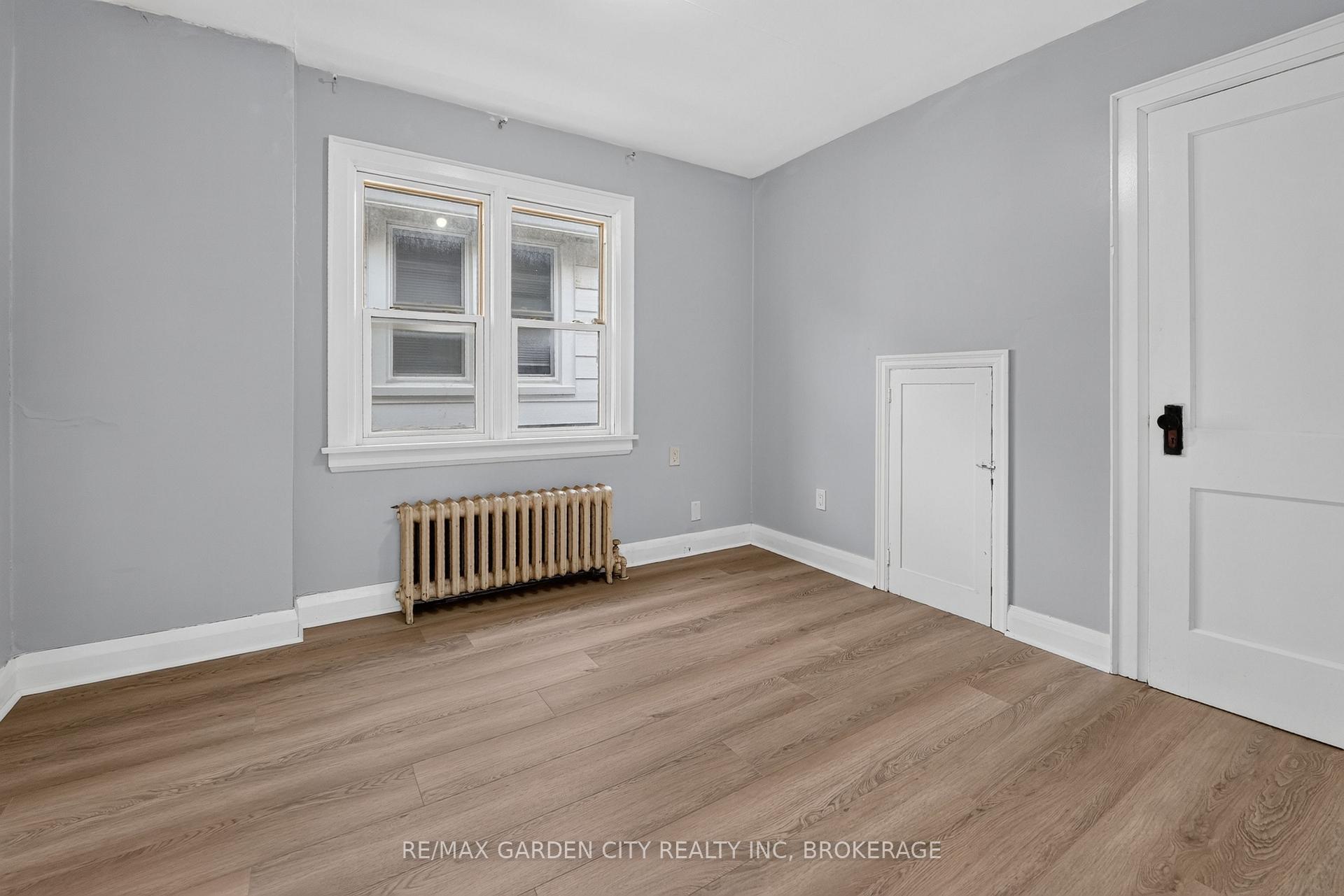 Photo 21 of 74 Wiley Street, St. Catharines, Downtown — HOMEH