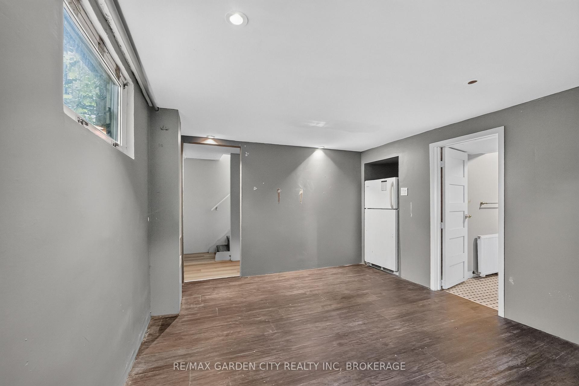 Photo 29 of 74 Wiley Street, St. Catharines, Downtown — HOMEH