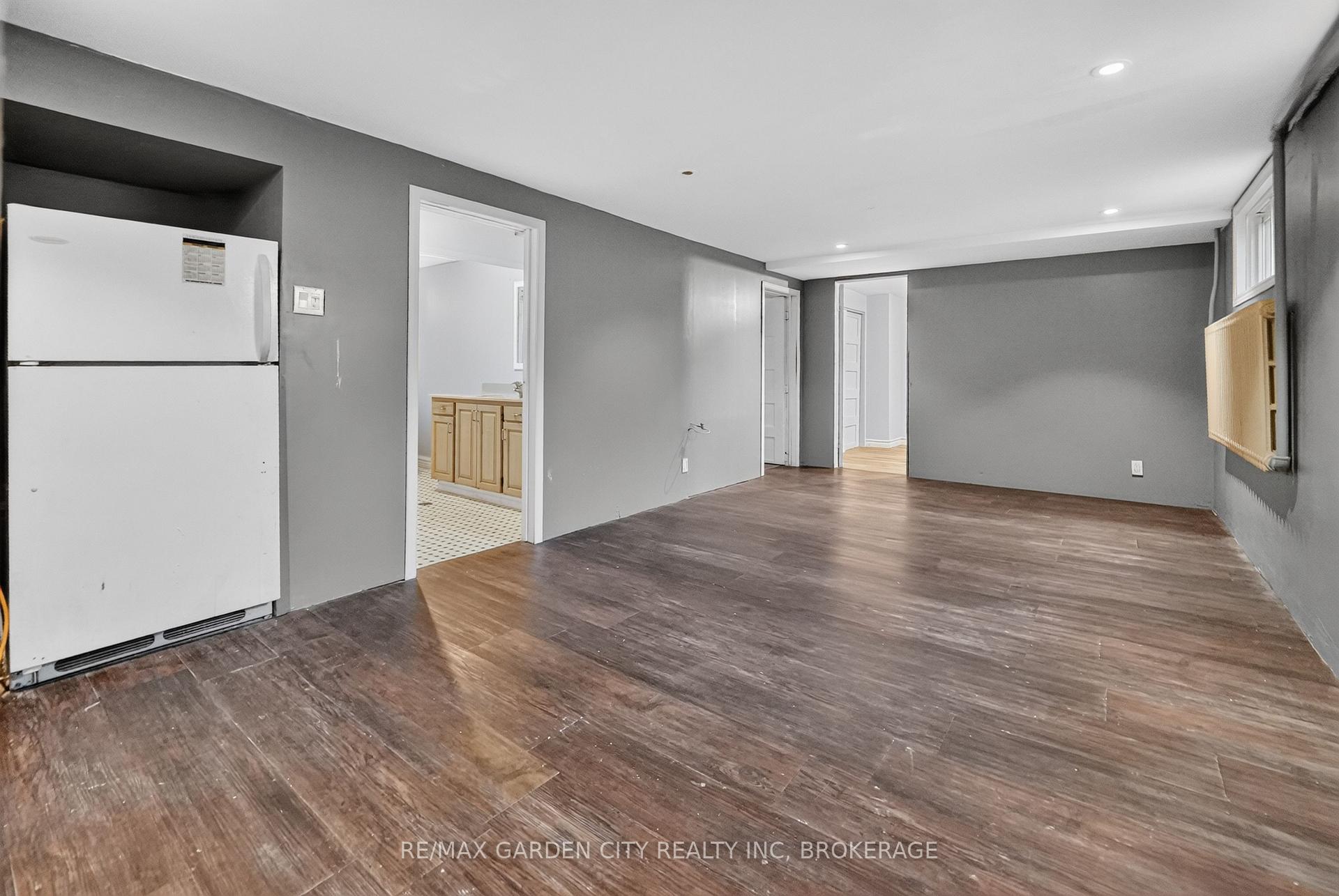 Photo 30 of 74 Wiley Street, St. Catharines, Downtown — HOMEH