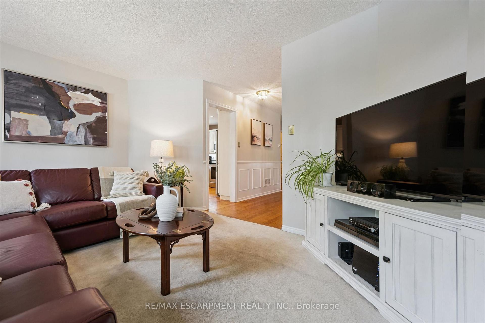 Photo 25 of 2203 Robin Drive, Mississauga, Sheridan — HOMEH