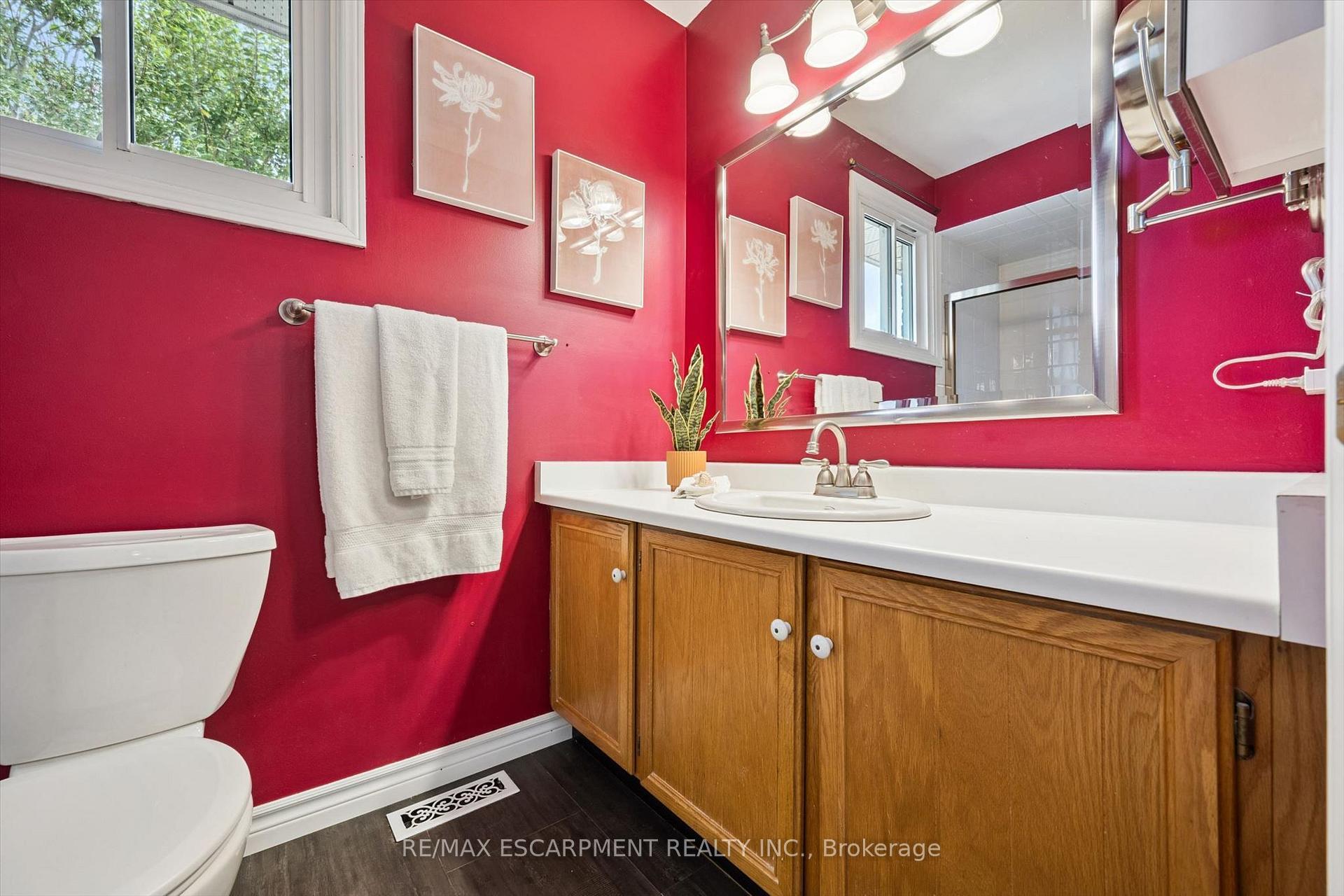 Photo 49 of 2203 Robin Drive, Mississauga, Sheridan — HOMEH