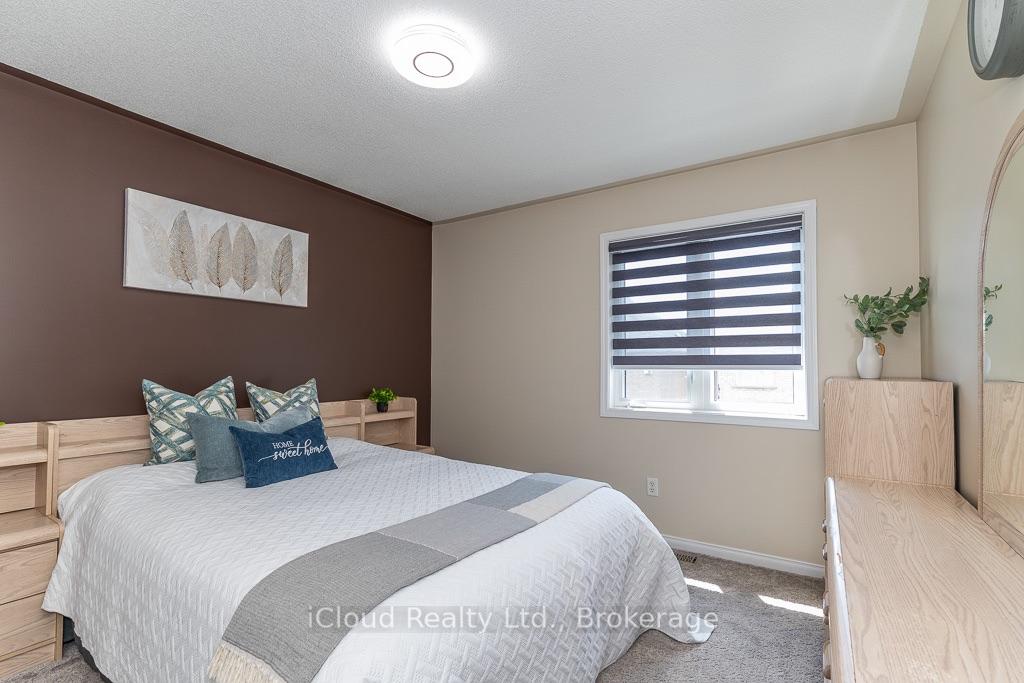 Photo 15 of 3340 Ferris Street, Burlington, Alton — HOMEH