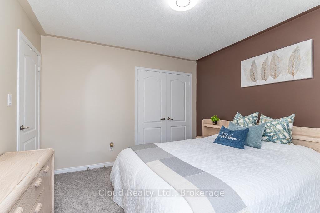 Photo 23 of 3340 Ferris Street, Burlington, Alton — HOMEH