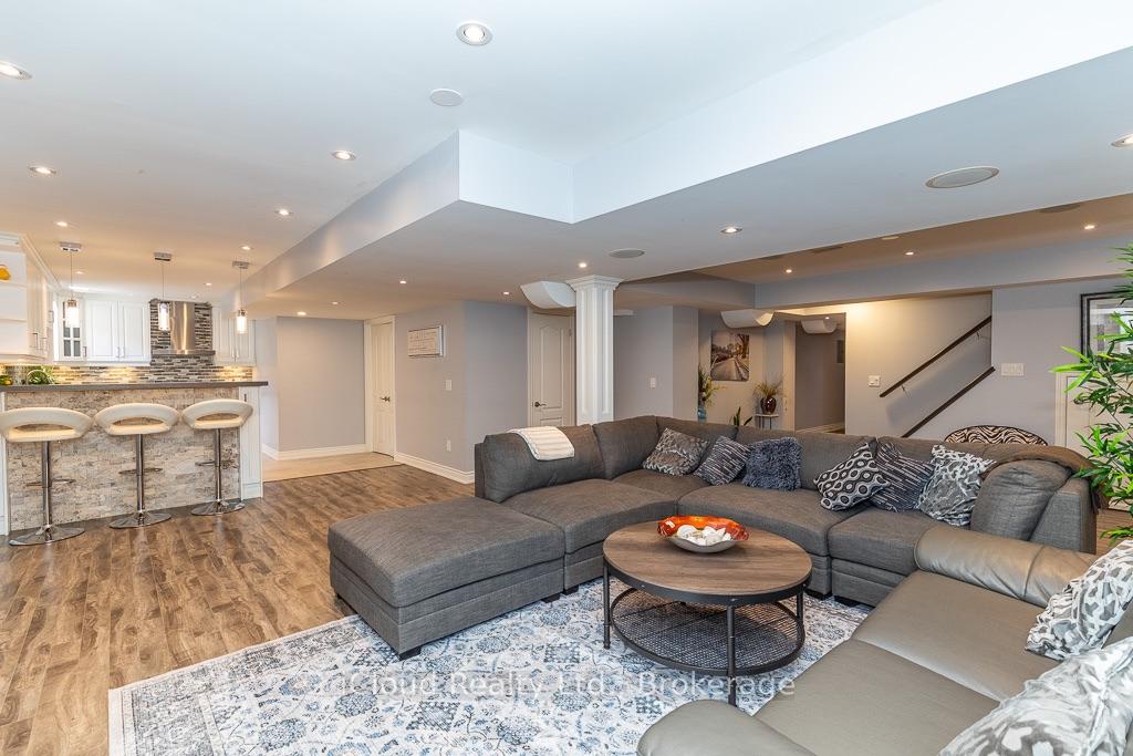 Photo 32 of 3340 Ferris Street, Burlington, Alton — HOMEH
