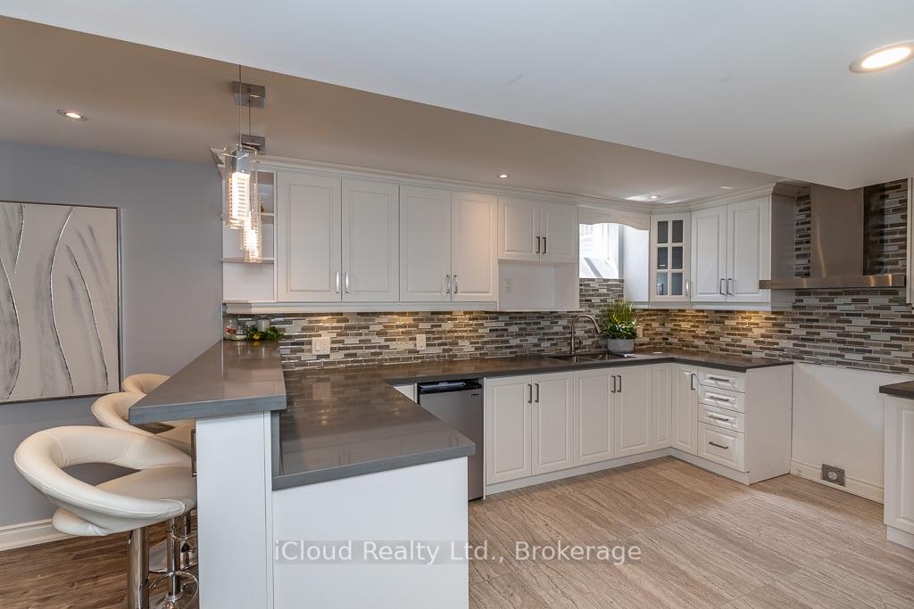 Photo 35 of 3340 Ferris Street, Burlington, Alton — HOMEH