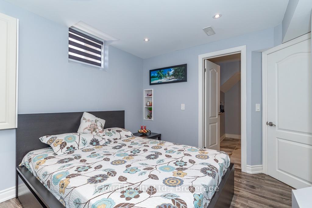 Photo 36 of 3340 Ferris Street, Burlington, Alton — HOMEH
