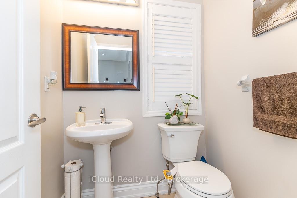 Photo 40 of 3340 Ferris Street, Burlington, Alton — HOMEH
