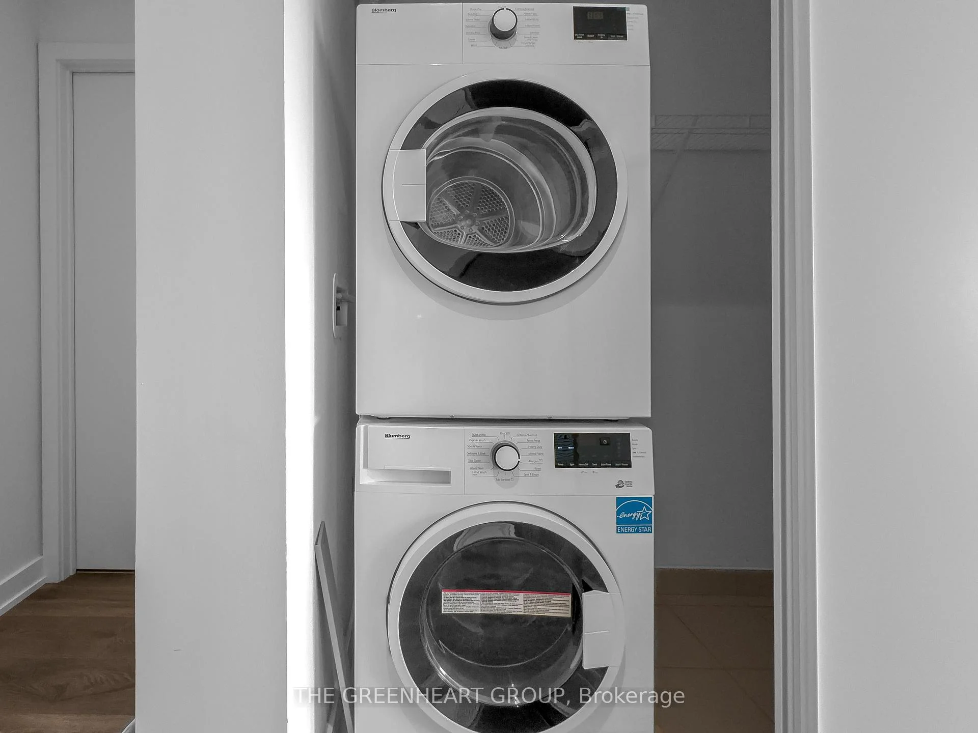 Photo 12 of Unit 217, 28 Ann Street, Mississauga, Port Credit — HOMEH