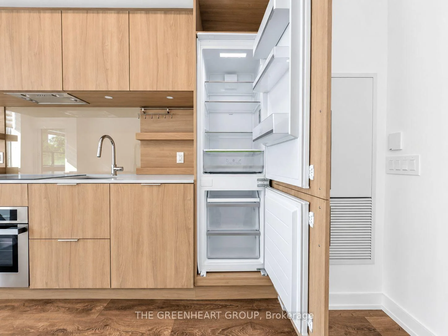 Photo 15 of Unit 217, 28 Ann Street, Mississauga, Port Credit — HOMEH