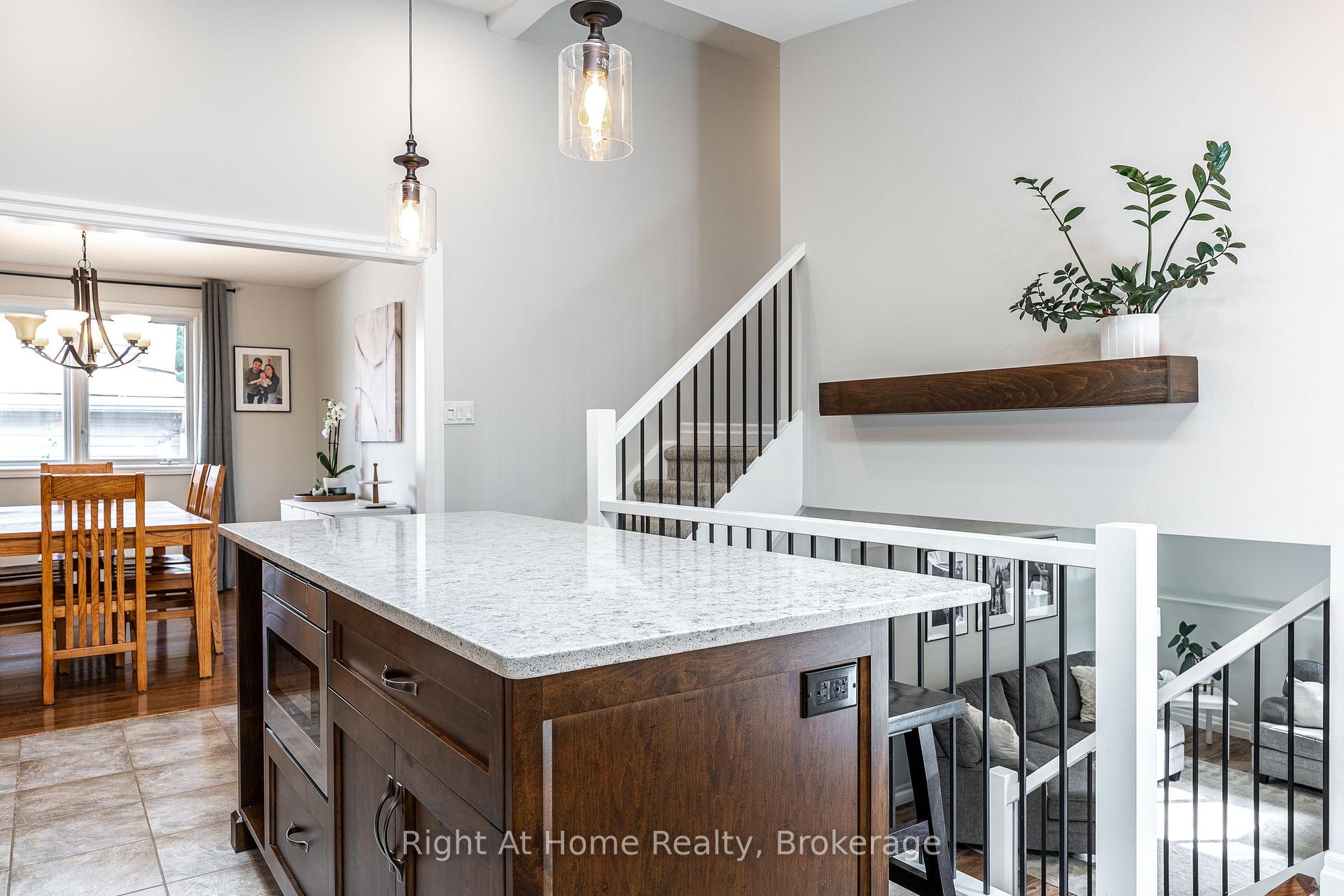 Photo 16 of 117 Pleasant Drive, Stratford — HOMEH