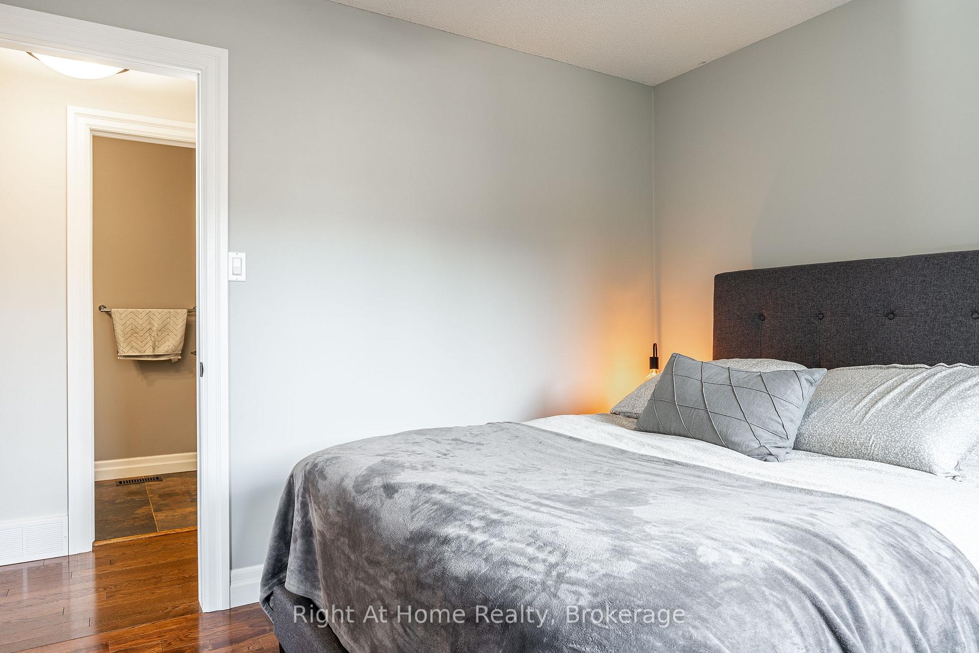 Photo 24 of 117 Pleasant Drive, Stratford — HOMEH