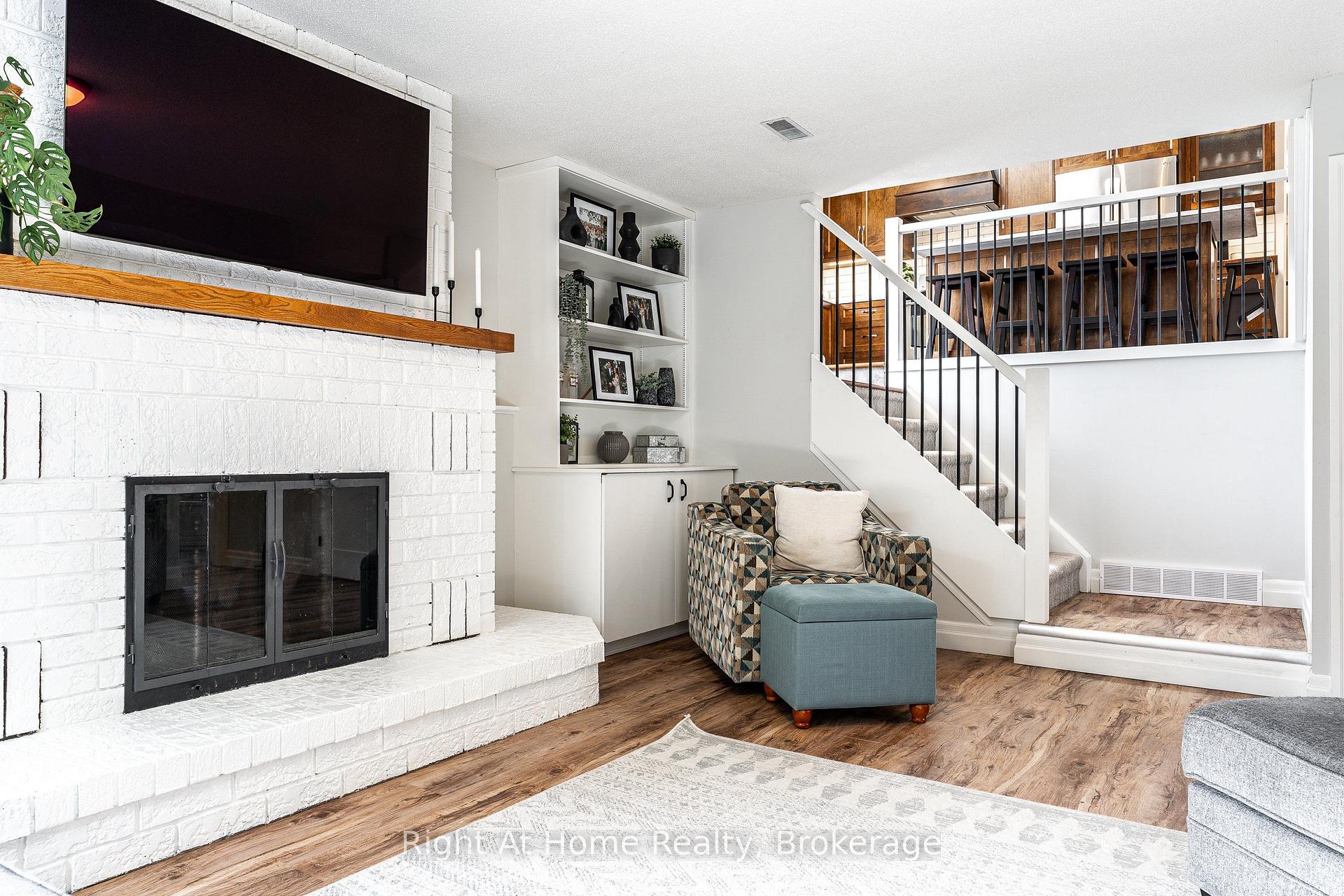 Photo 31 of 117 Pleasant Drive, Stratford — HOMEH