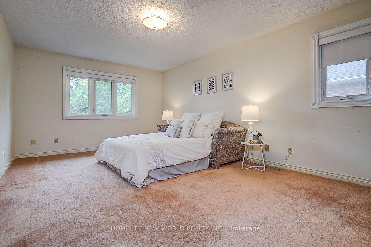 Photo 27 of 51 Leighland Drive, Markham, Unionville — HOMEH