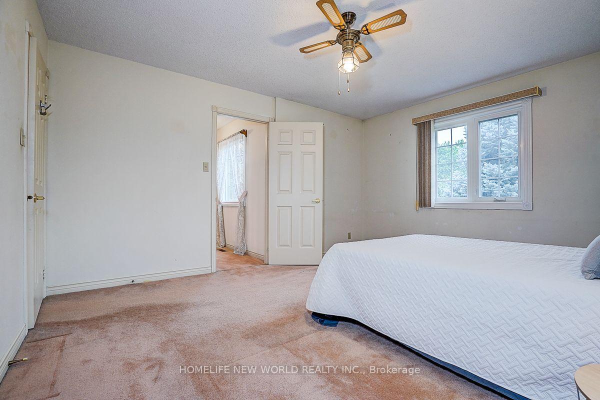 Photo 34 of 51 Leighland Drive, Markham, Unionville — HOMEH