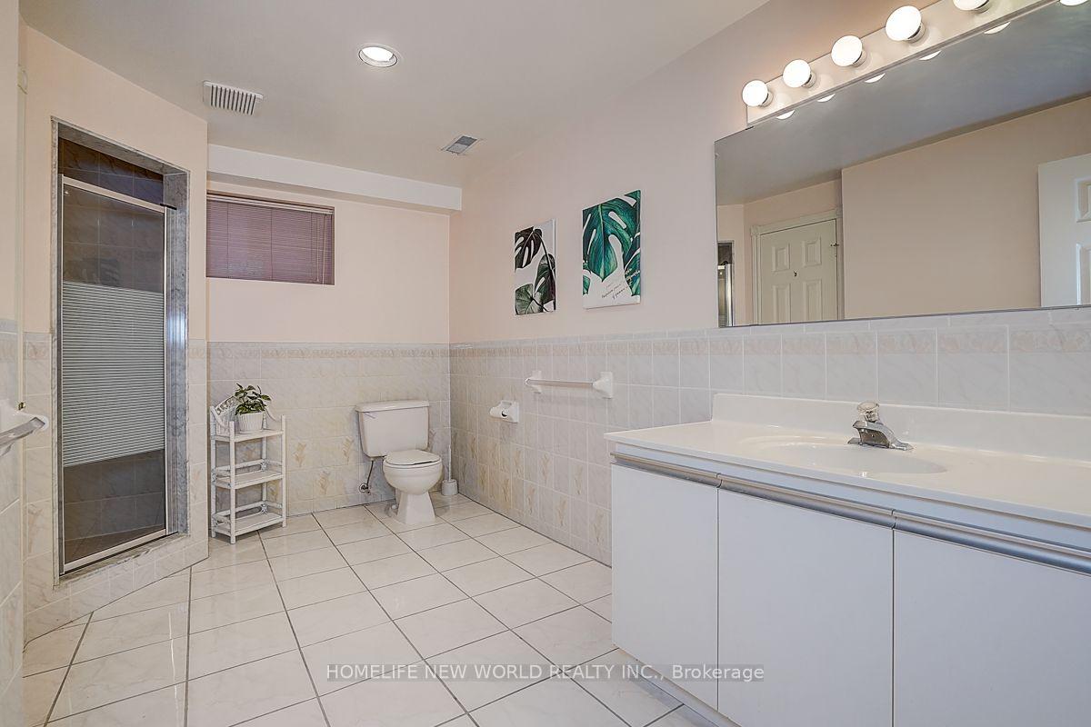 Photo 43 of 51 Leighland Drive, Markham, Unionville — HOMEH