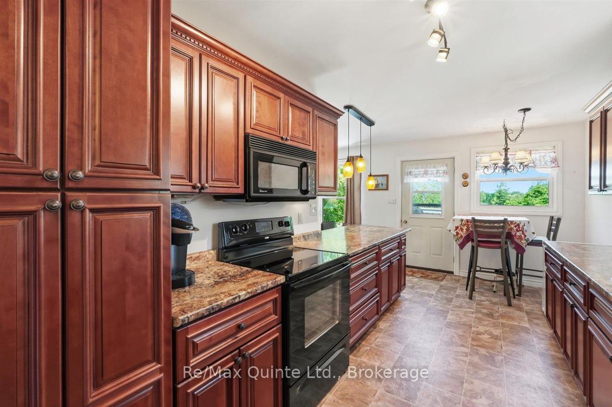 Photo 5 of 54 Centennial Lane, Trent Hills, Rural Trent Hills — HOMEH