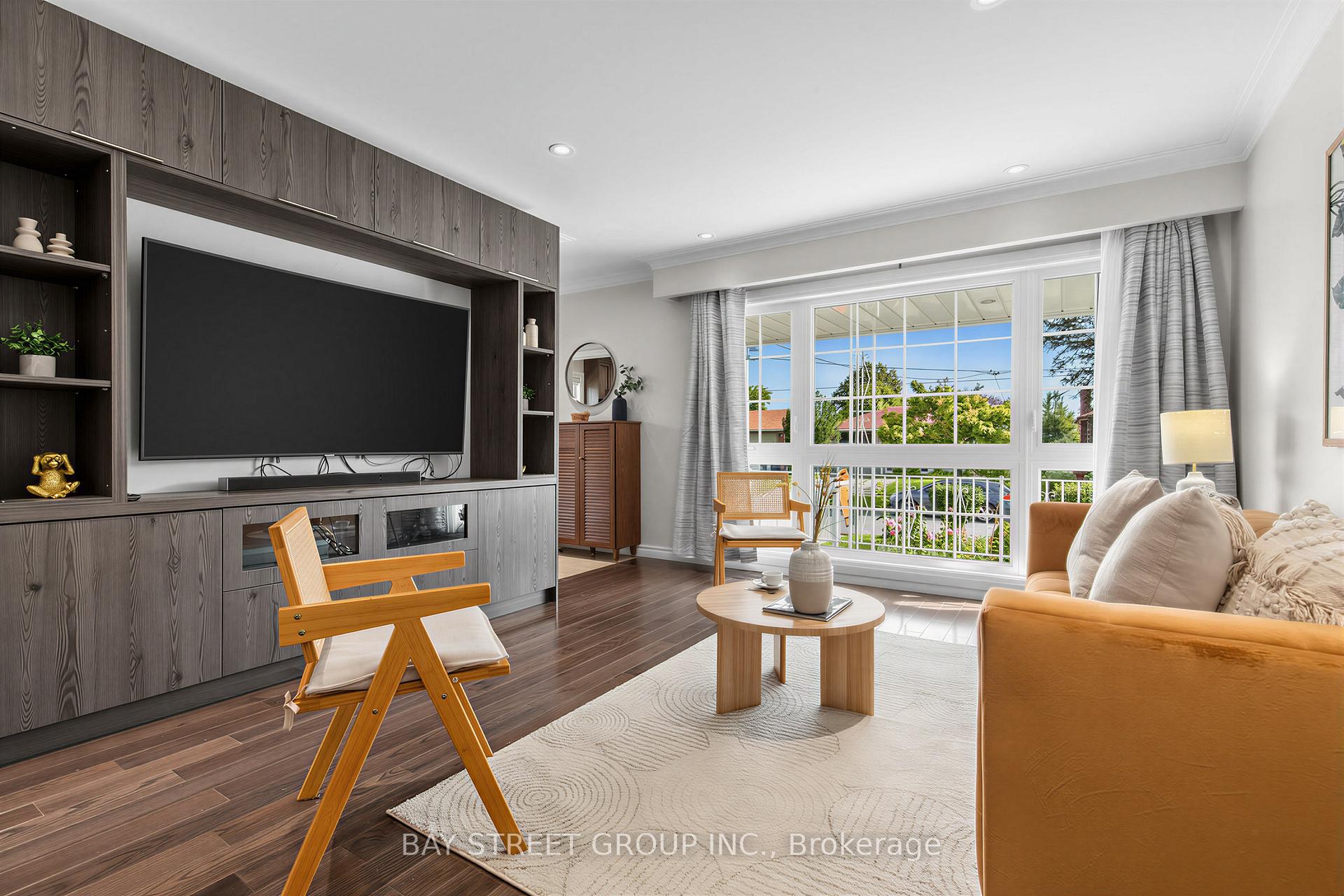 Photo 2 of 8 Amethyst Road, Scarborough, Tam O'Shanter-Sullivan — HOMEH