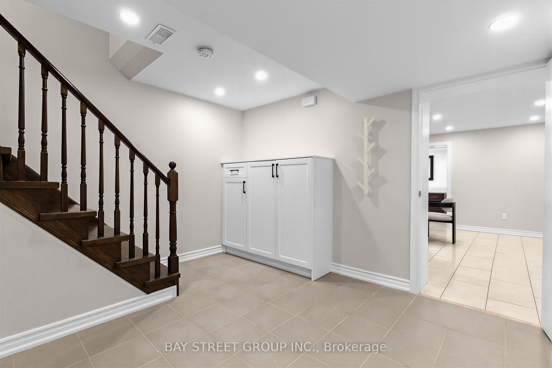 Photo 16 of 8 Amethyst Road, Scarborough, Tam O'Shanter-Sullivan — HOMEH