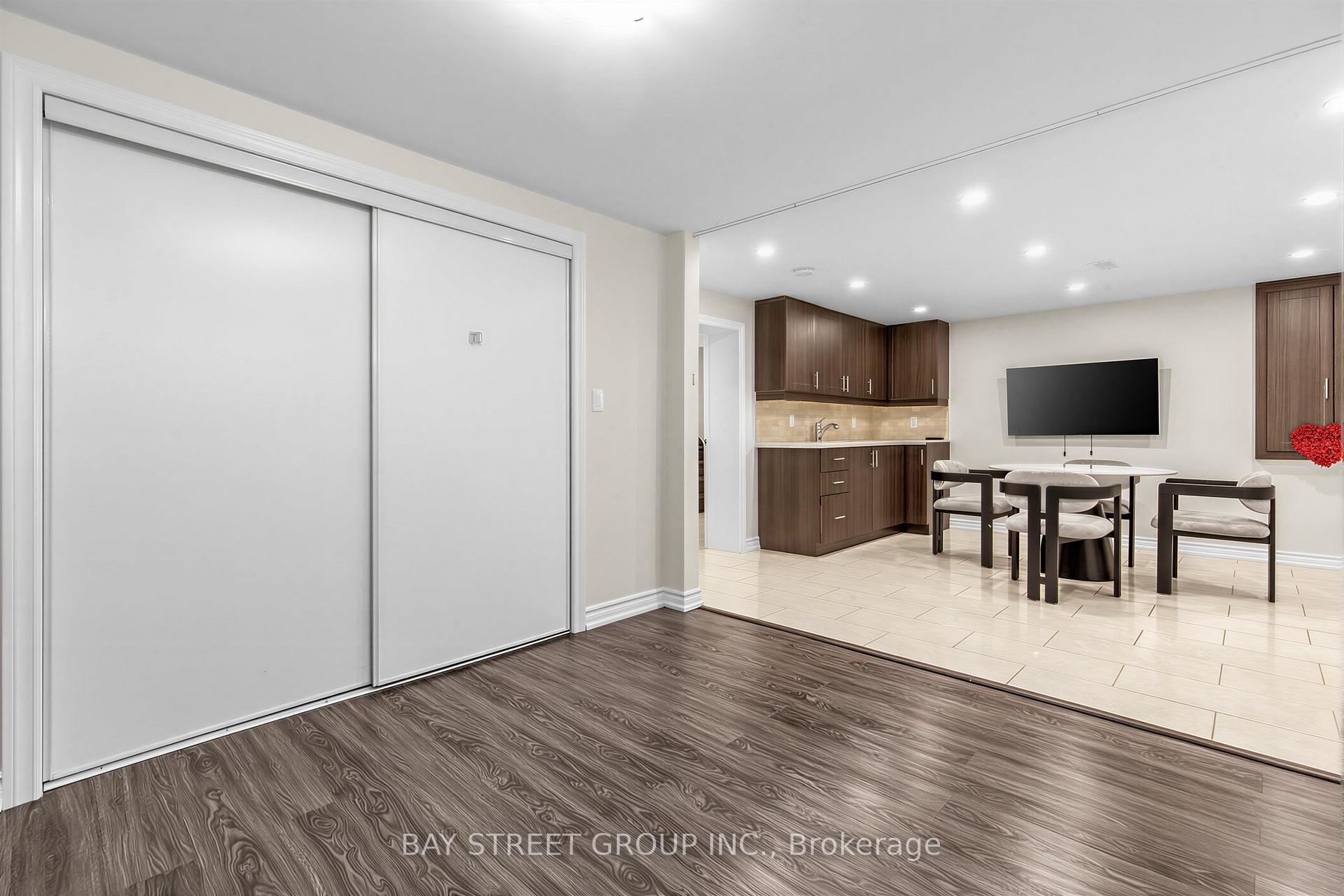 Photo 18 of 8 Amethyst Road, Scarborough, Tam O'Shanter-Sullivan — HOMEH