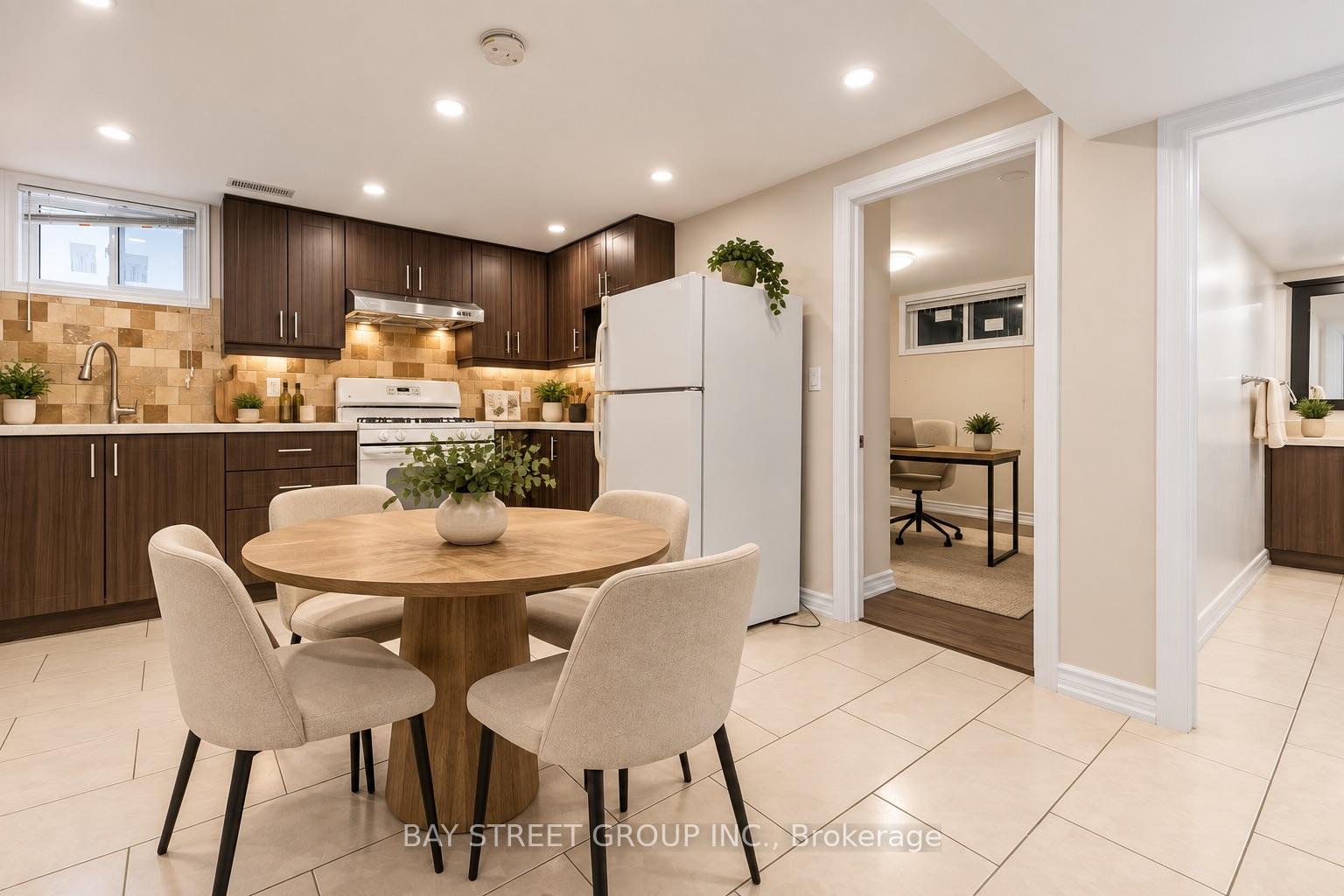 Photo 25 of 8 Amethyst Road, Scarborough, Tam O'Shanter-Sullivan — HOMEH