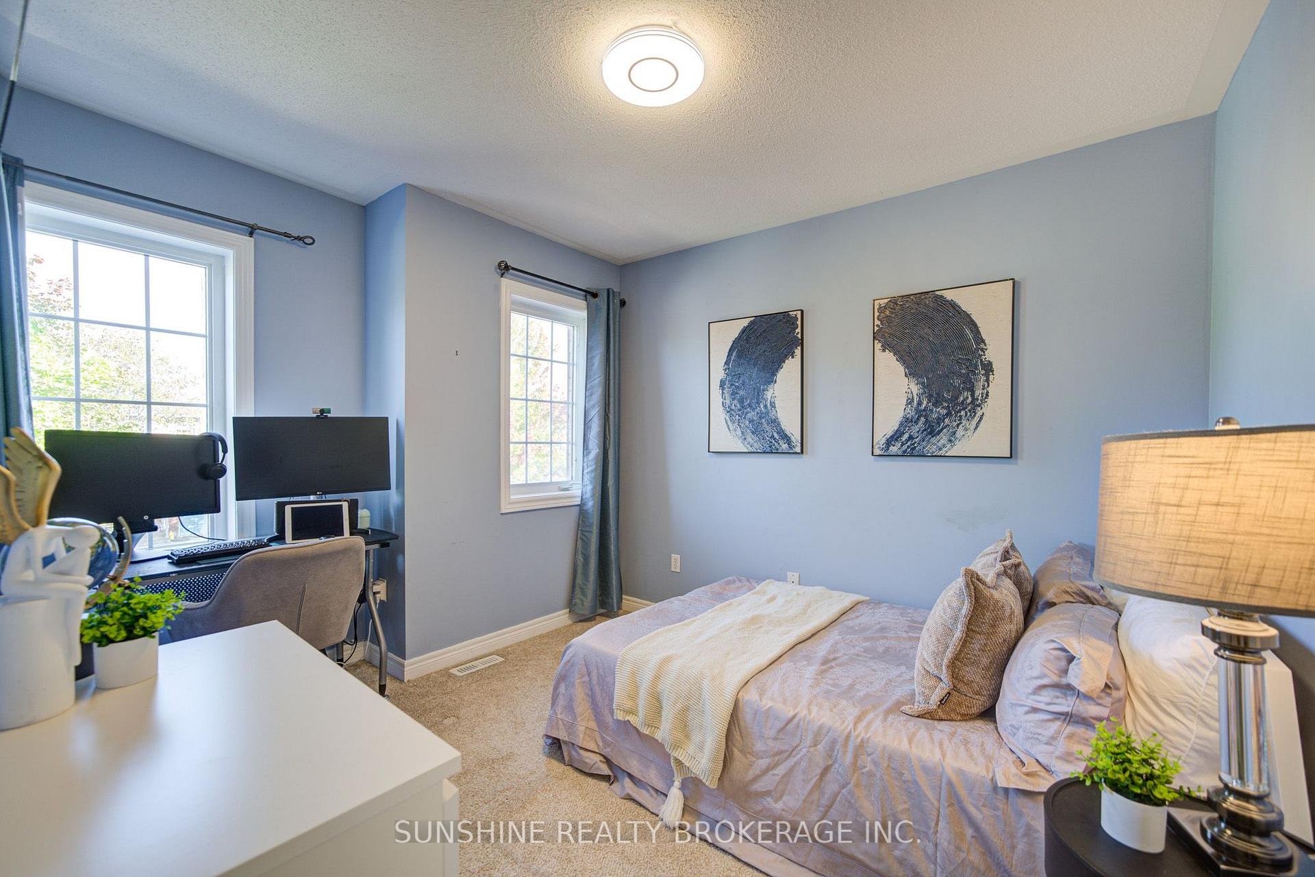 Photo 27 of 77 Sunburst Crescent, Markham, Greensborough — HOMEH