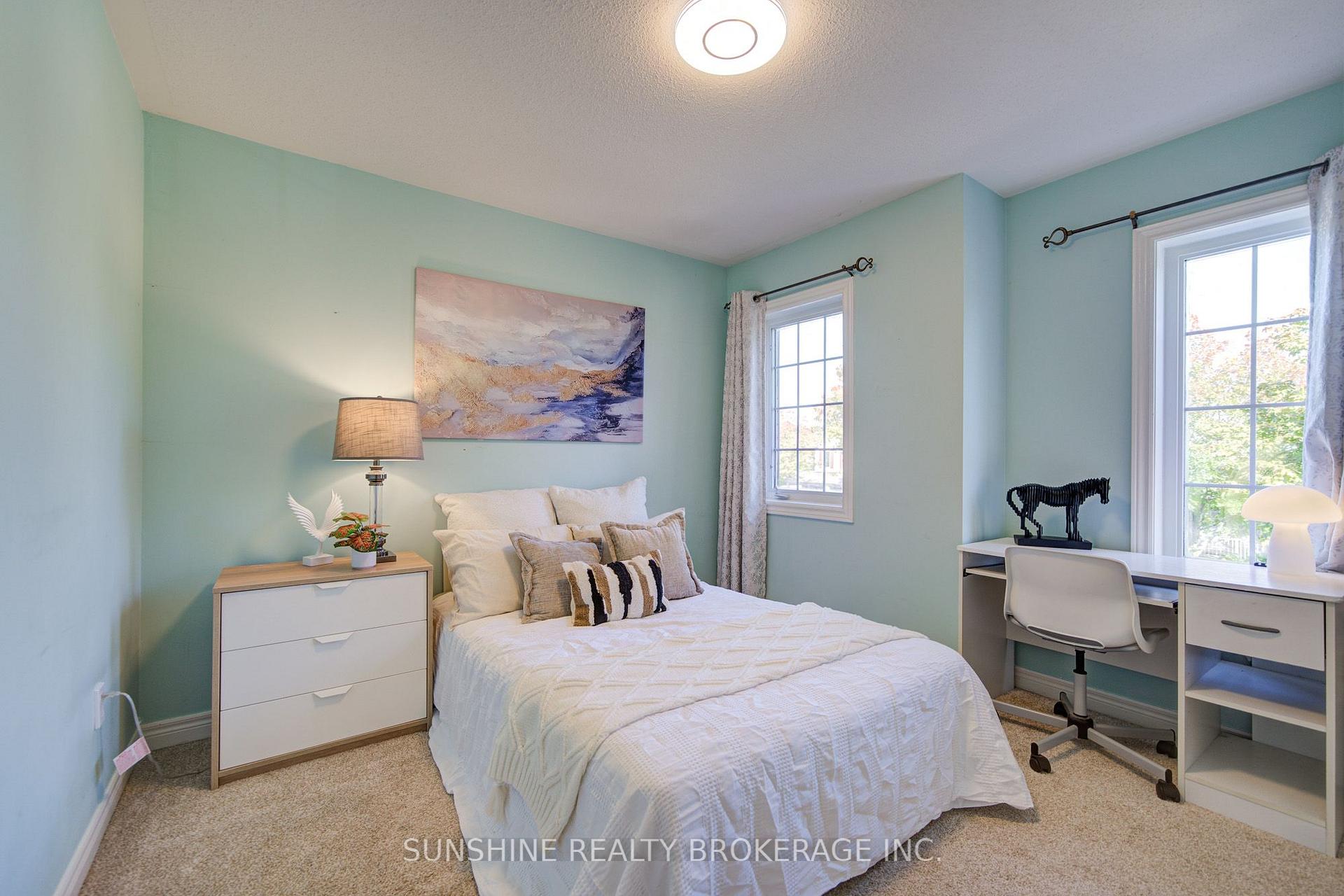 Photo 29 of 77 Sunburst Crescent, Markham, Greensborough — HOMEH
