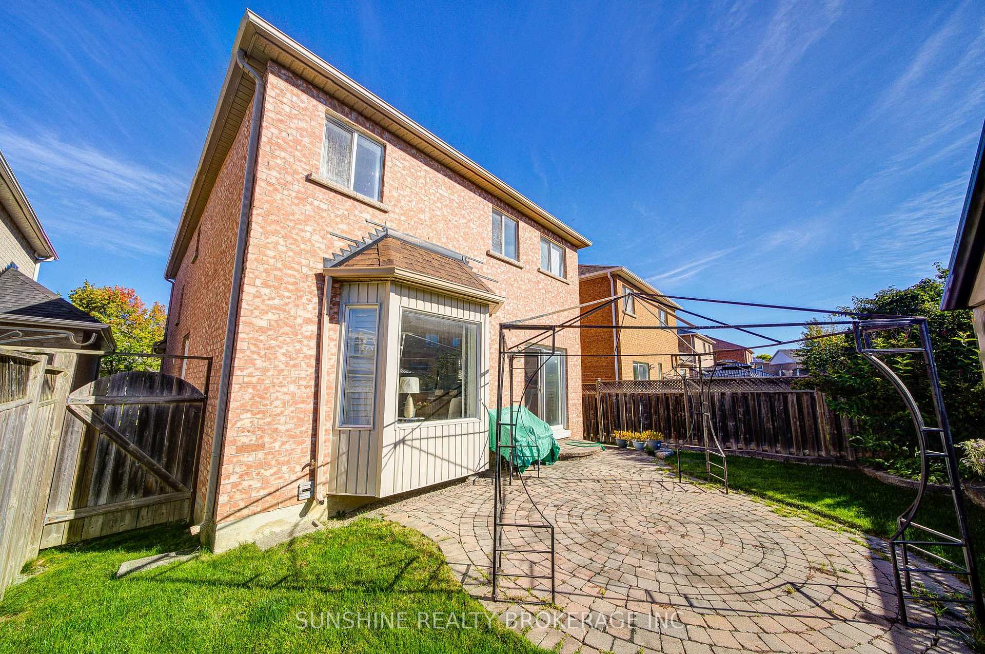 Photo 39 of 77 Sunburst Crescent, Markham, Greensborough — HOMEH