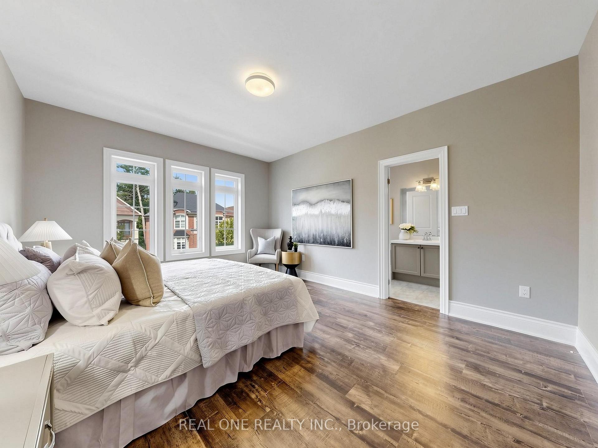 Photo 32 of 111 Headwind Boulevard, Vaughan, Vellore Village — HOMEH