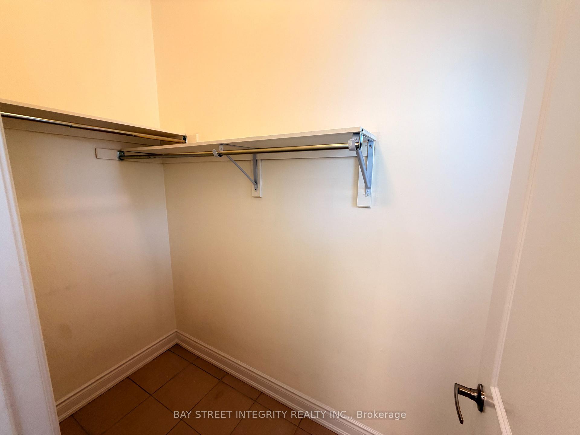 Photo 3 of 61 Cannes Avenue, Vaughan, Vellore Village — HOMEH