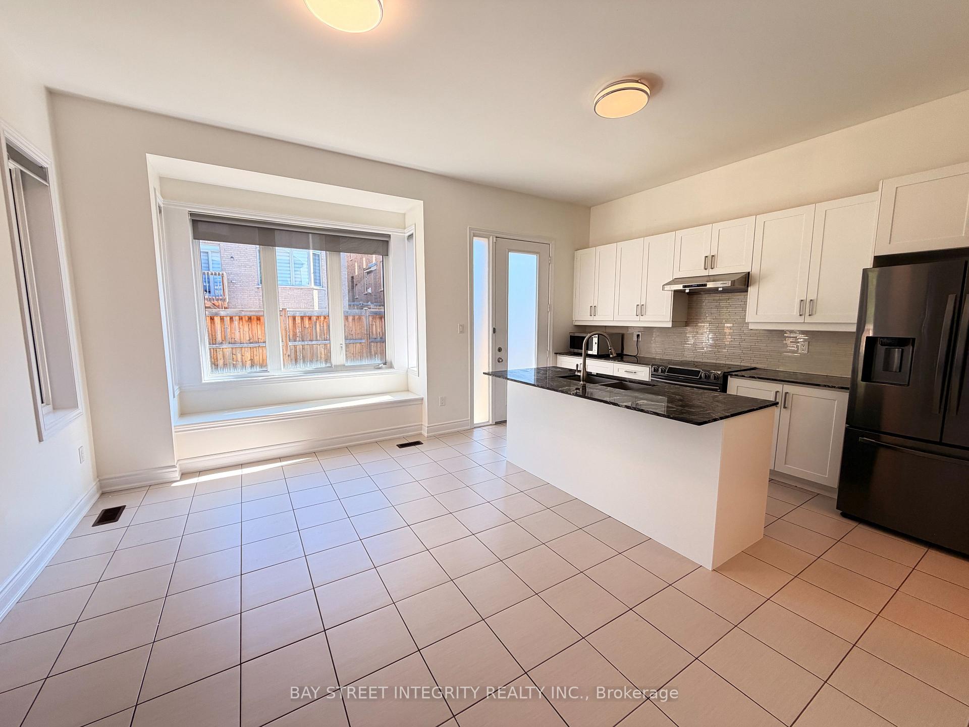 Photo 8 of 61 Cannes Avenue, Vaughan, Vellore Village — HOMEH