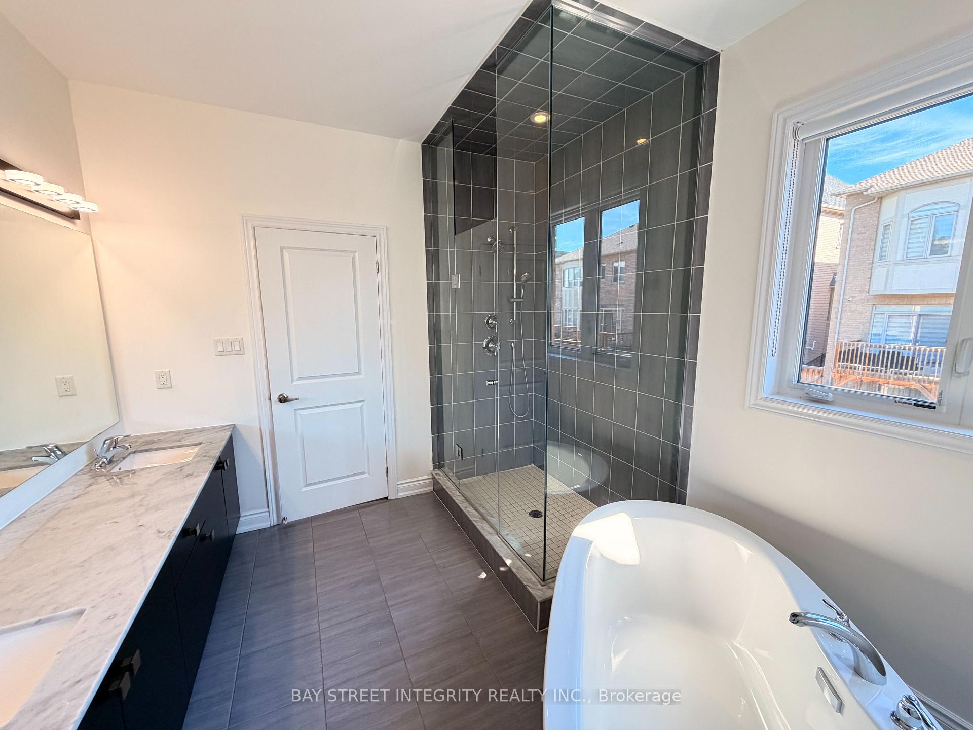 Photo 21 of 61 Cannes Avenue, Vaughan, Vellore Village — HOMEH