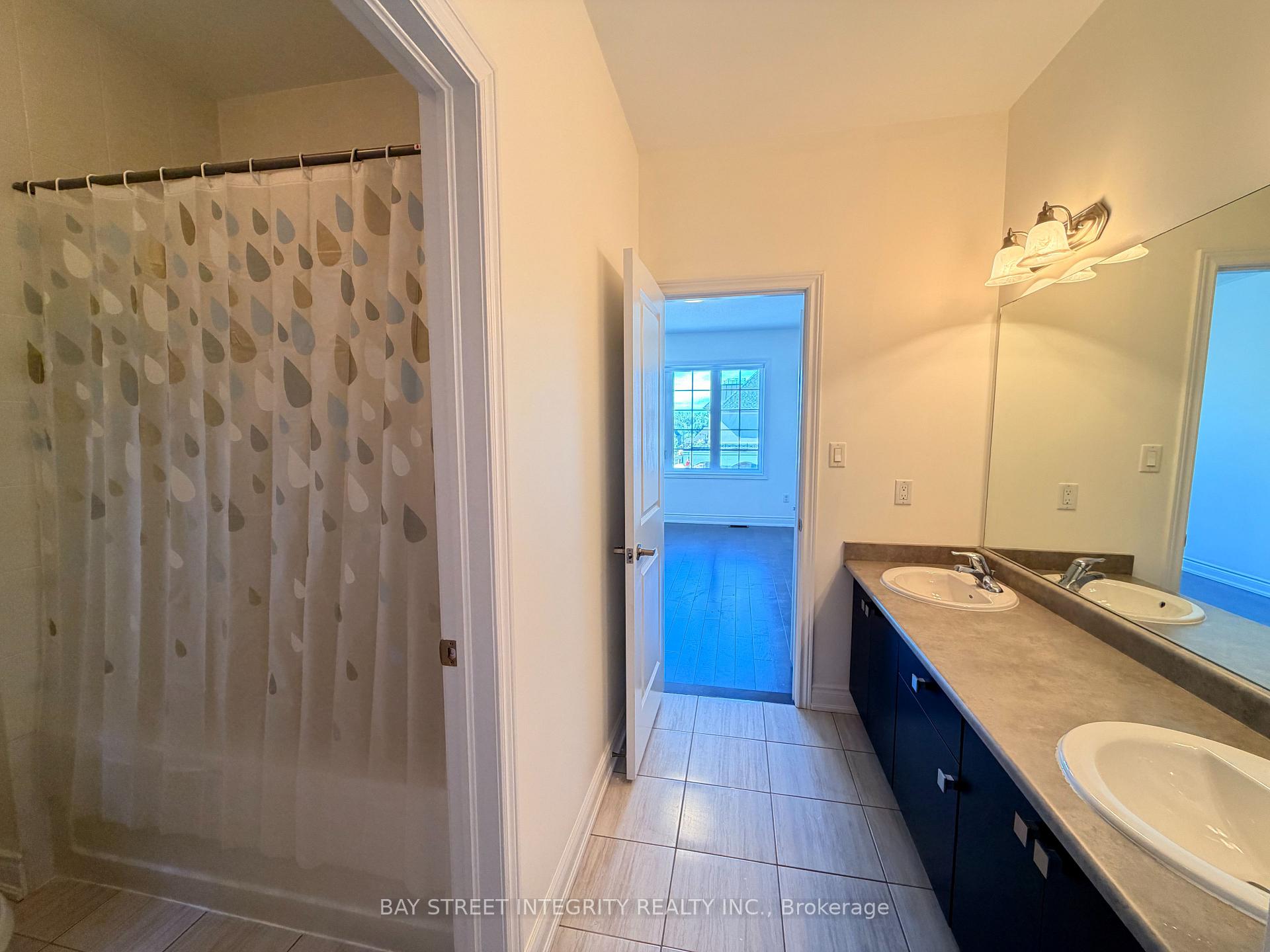 Photo 29 of 61 Cannes Avenue, Vaughan, Vellore Village — HOMEH