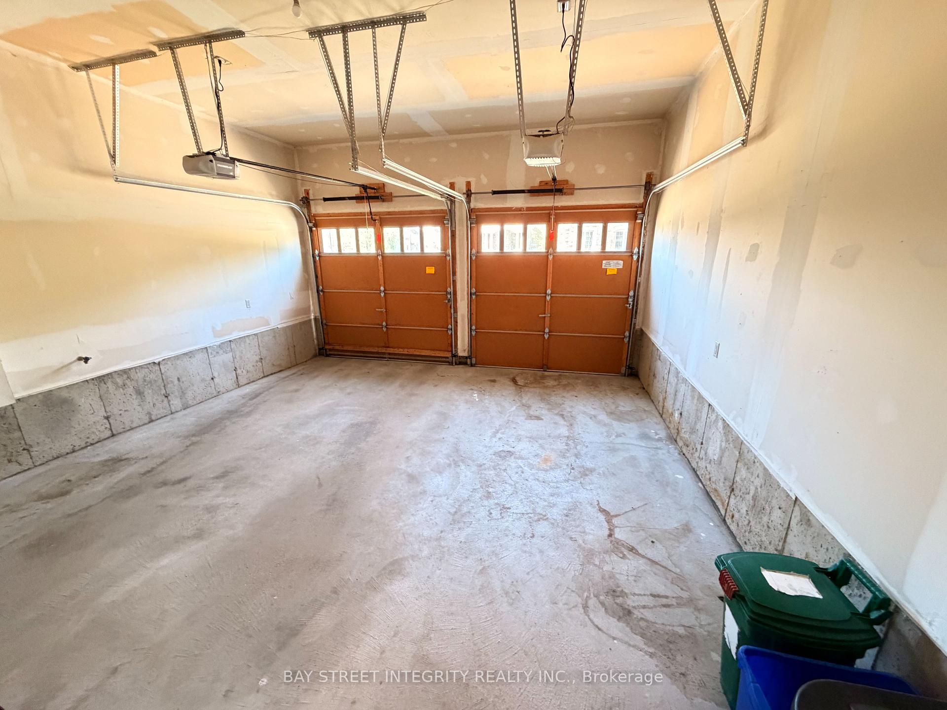 Photo 30 of 61 Cannes Avenue, Vaughan, Vellore Village — HOMEH