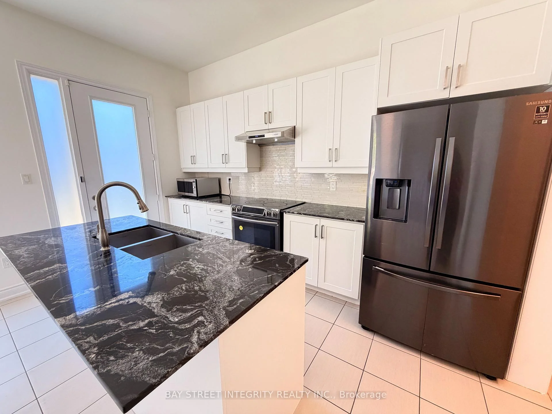 Photo 35 of 61 Cannes Avenue, Vaughan, Vellore Village — HOMEH