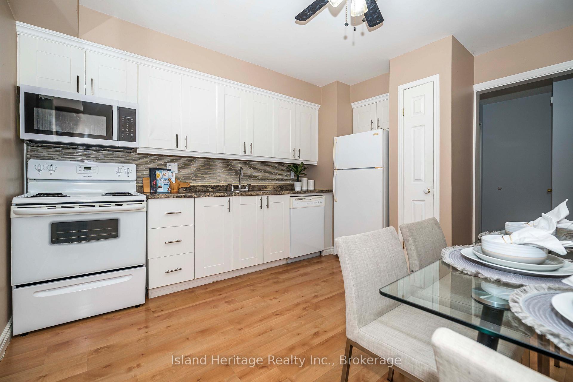 Photo 11 of Unit 3, 730 Cedar Street, Oshawa, Lakeview — HOMEH
