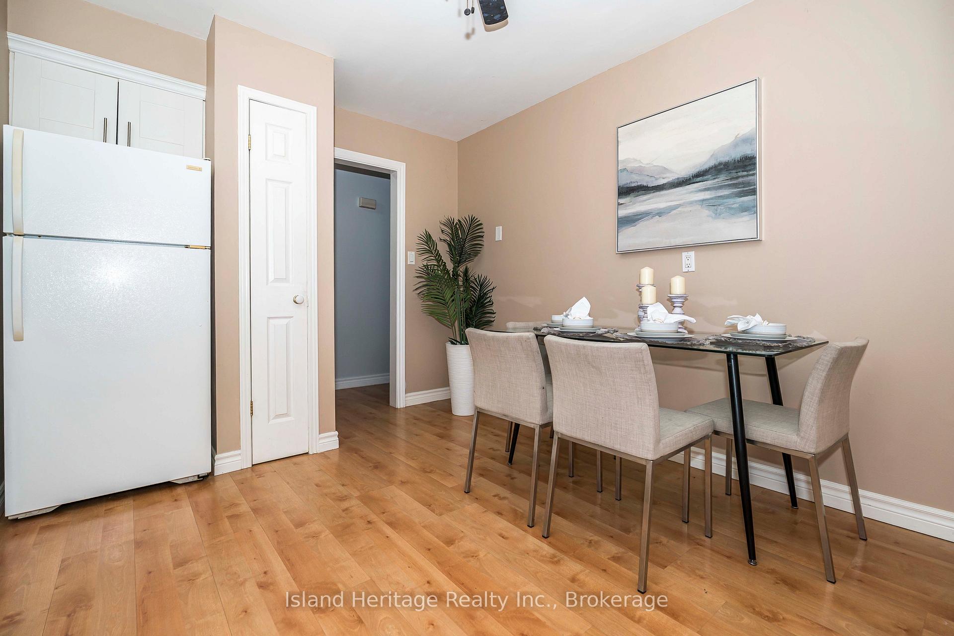 Photo 12 of Unit 3, 730 Cedar Street, Oshawa, Lakeview — HOMEH