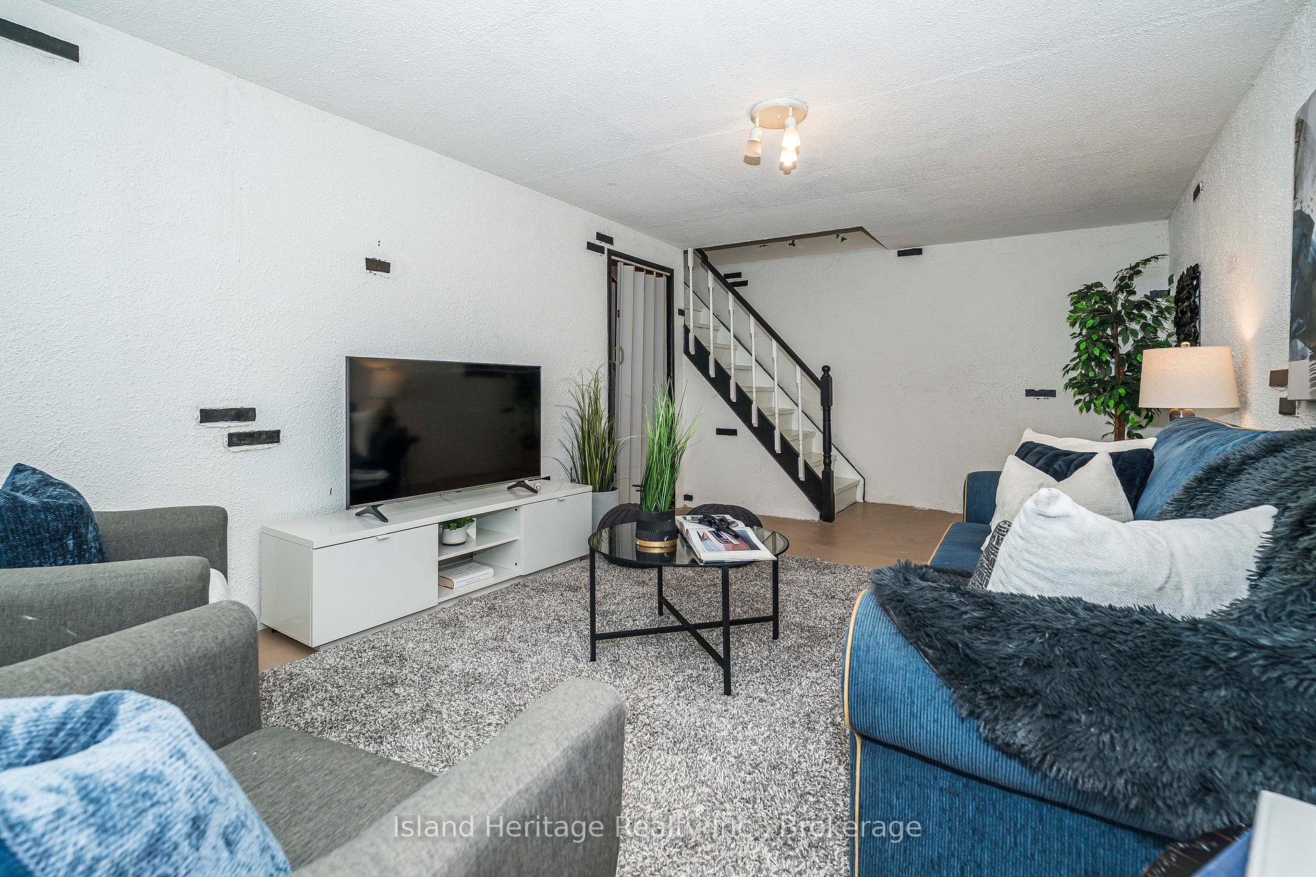 Photo 26 of Unit 3, 730 Cedar Street, Oshawa, Lakeview — HOMEH