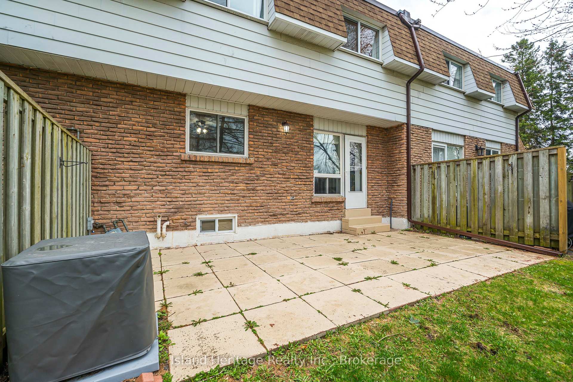 Photo 29 of Unit 3, 730 Cedar Street, Oshawa, Lakeview — HOMEH