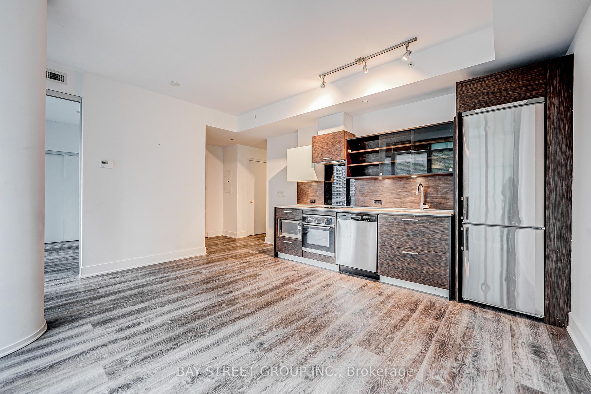 Photo 11 of Unit 609, 75 St Nicholas Street, Toronto, Bay Street Corridor — HOMEH
