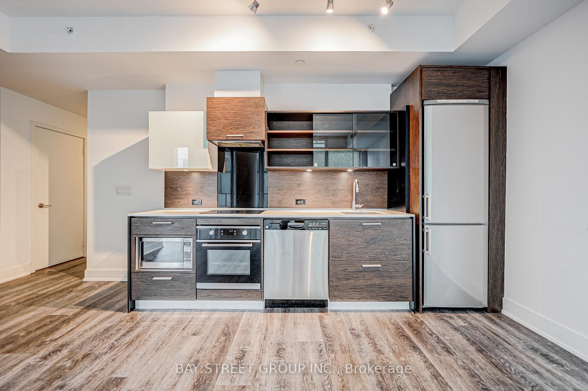 Photo 13 of Unit 609, 75 St Nicholas Street, Toronto, Bay Street Corridor — HOMEH