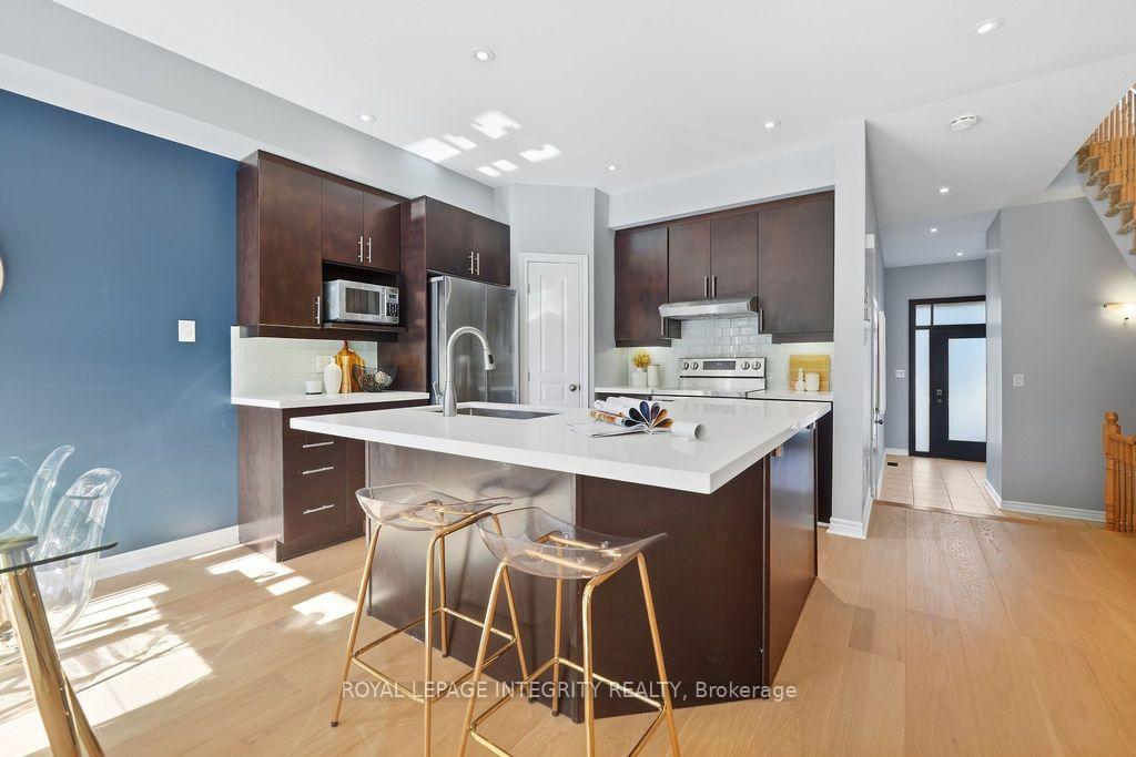 Photo 12 of 1014 Ottenbrite Crescent, Ottawa, Kanata - Kanata Lakes/Heritage Hills — HOMEH