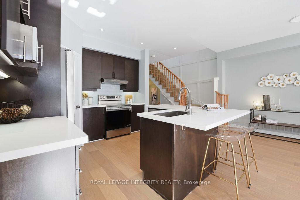 Photo 14 of 1014 Ottenbrite Crescent, Ottawa, Kanata - Kanata Lakes/Heritage Hills — HOMEH