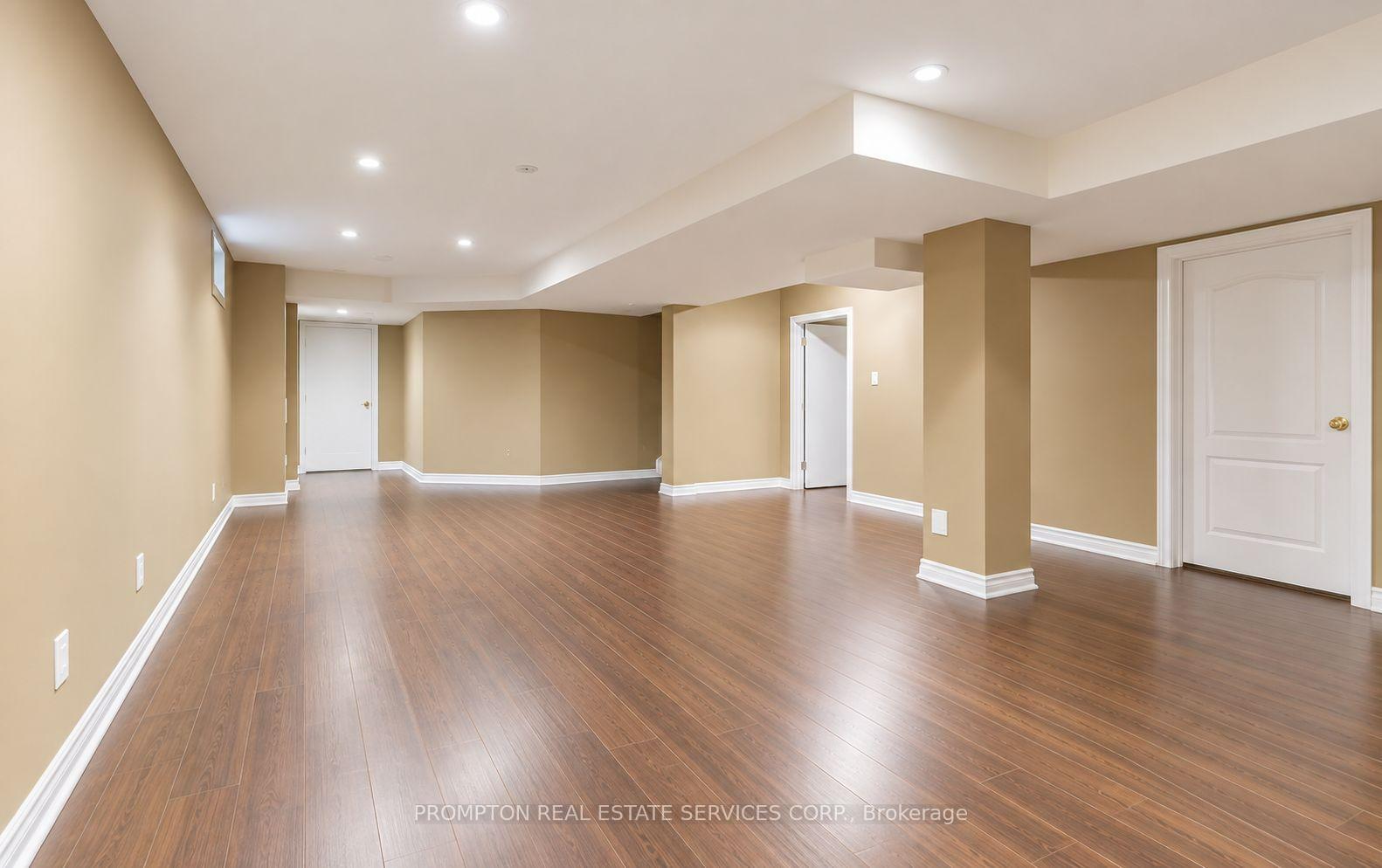Photo 12 of 150 Matteo David Drive, Richmond Hill, Rouge Woods — HOMEH