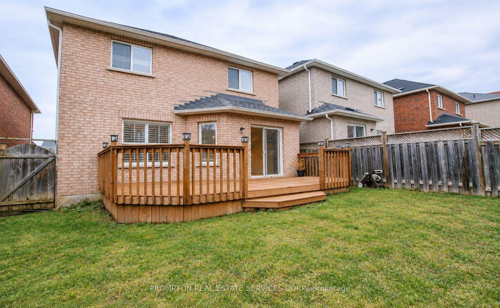 Photo 16 of 150 Matteo David Drive, Richmond Hill, Rouge Woods — HOMEH